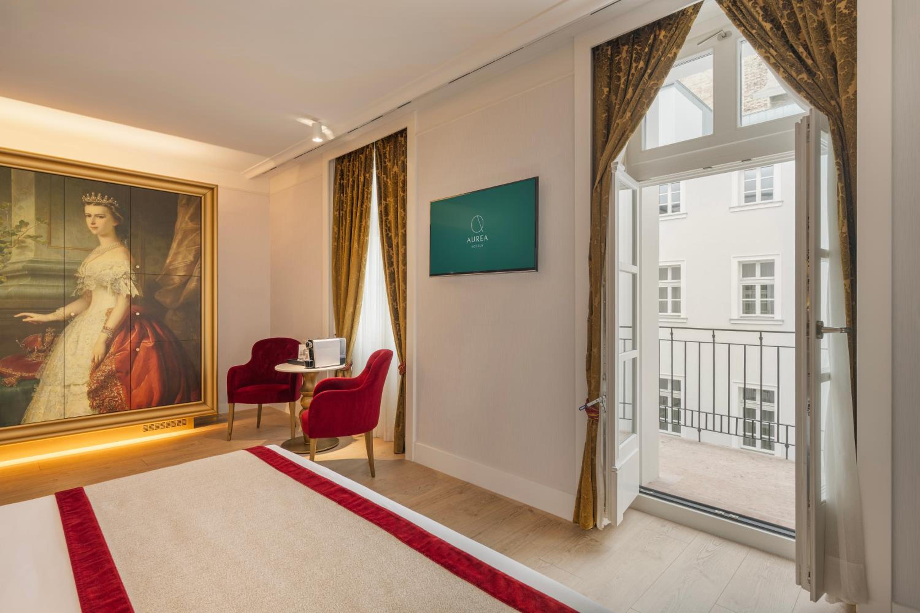 Superior Double or Twin Room with Terrace