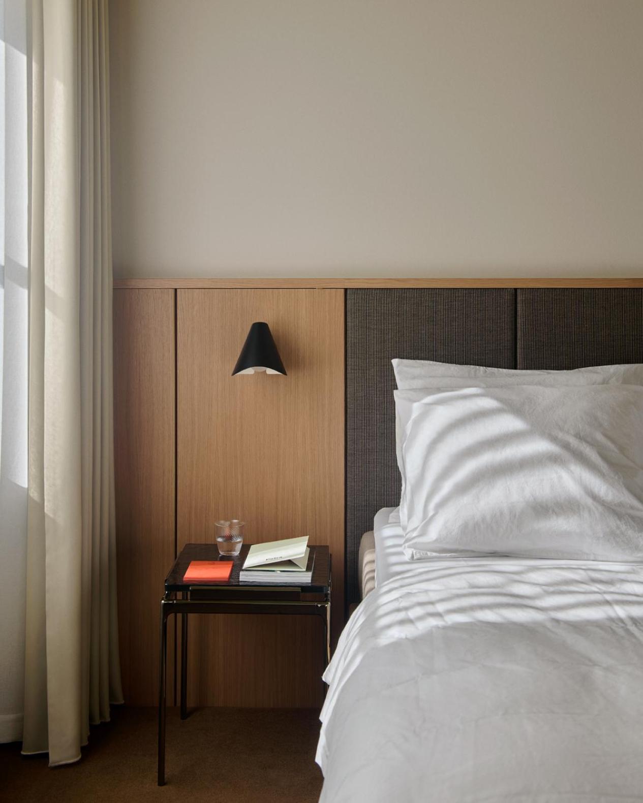 Double Room - Photo 12