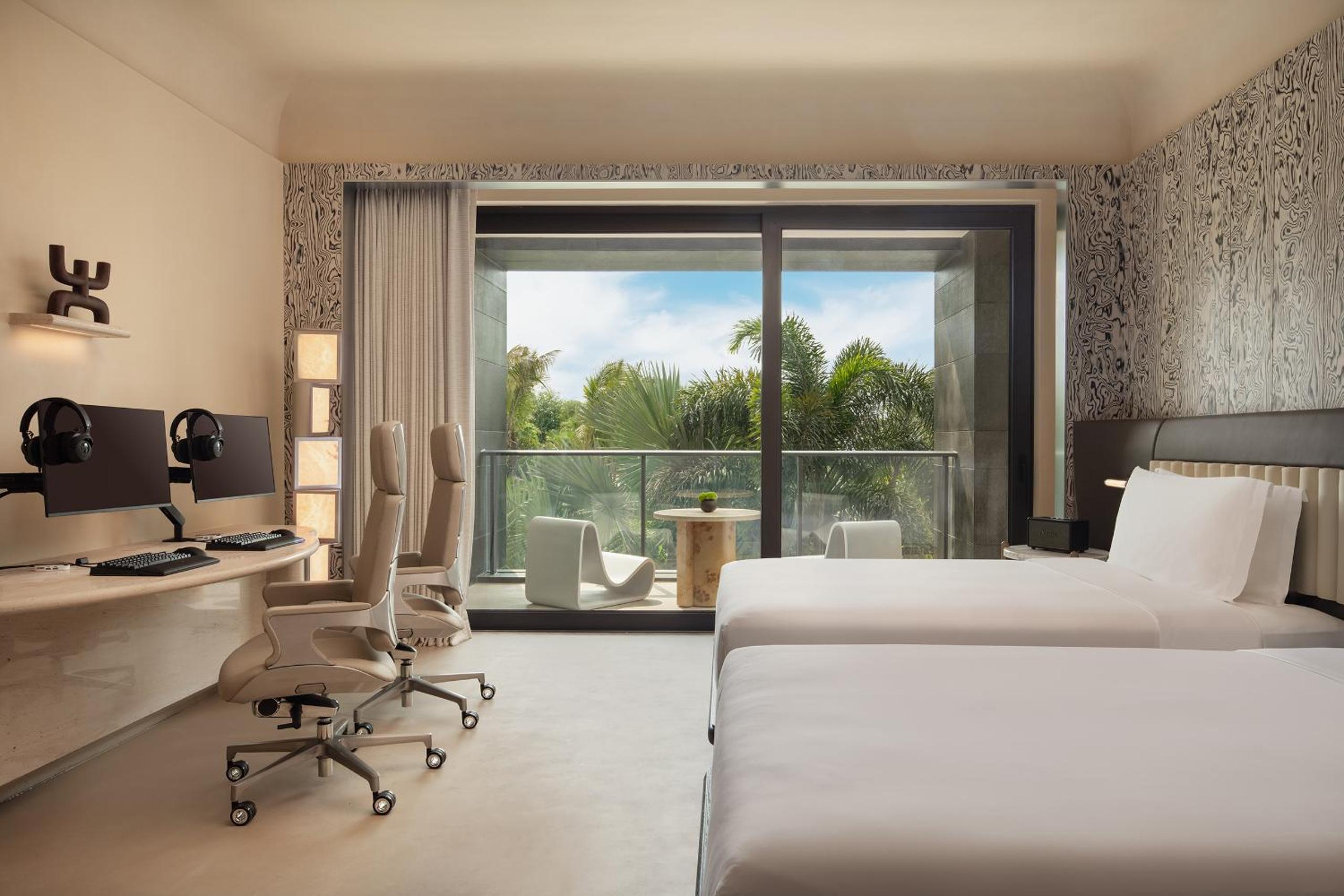 Essential Double Room - eSports