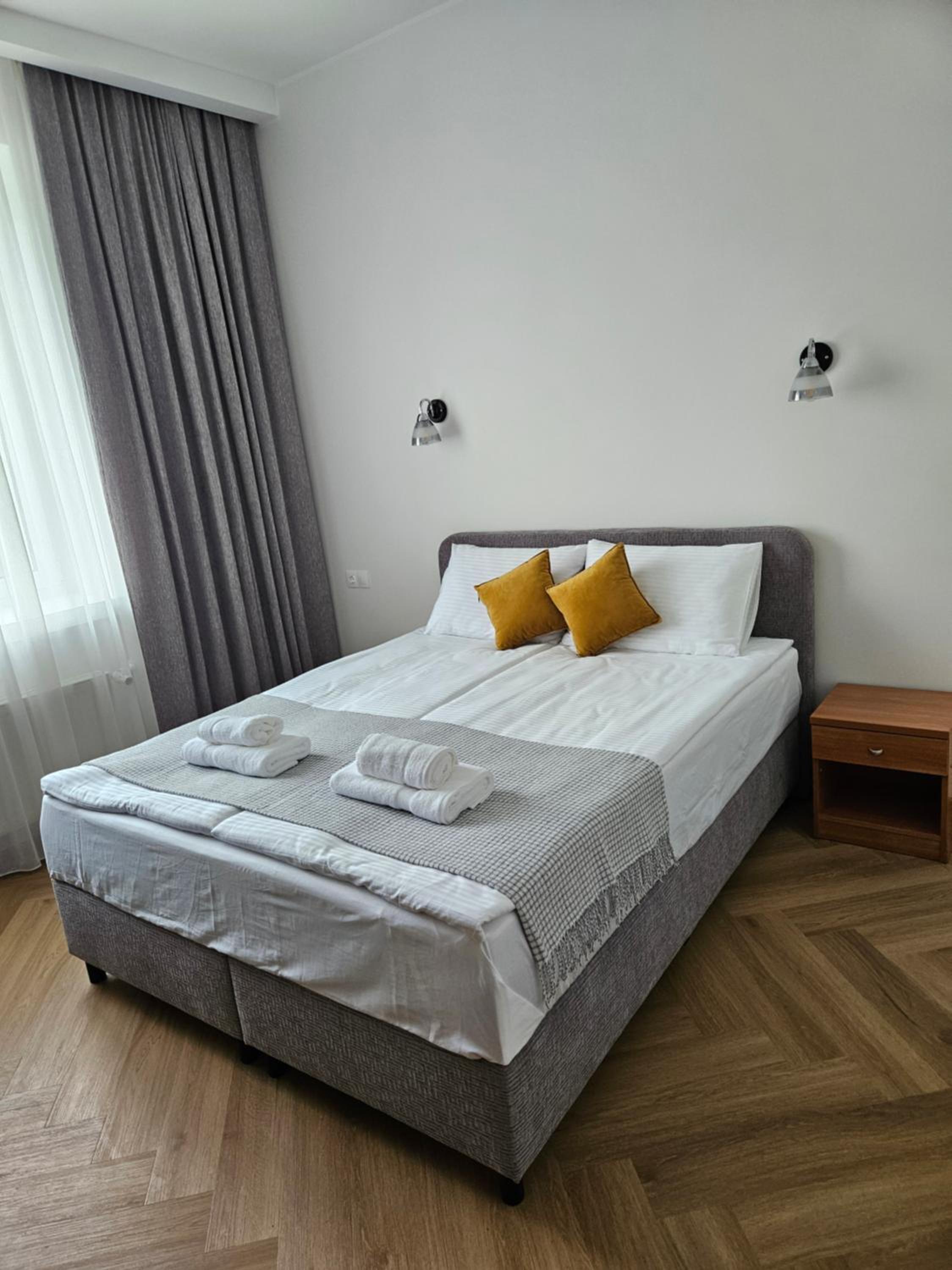 Double Room - Photo 9