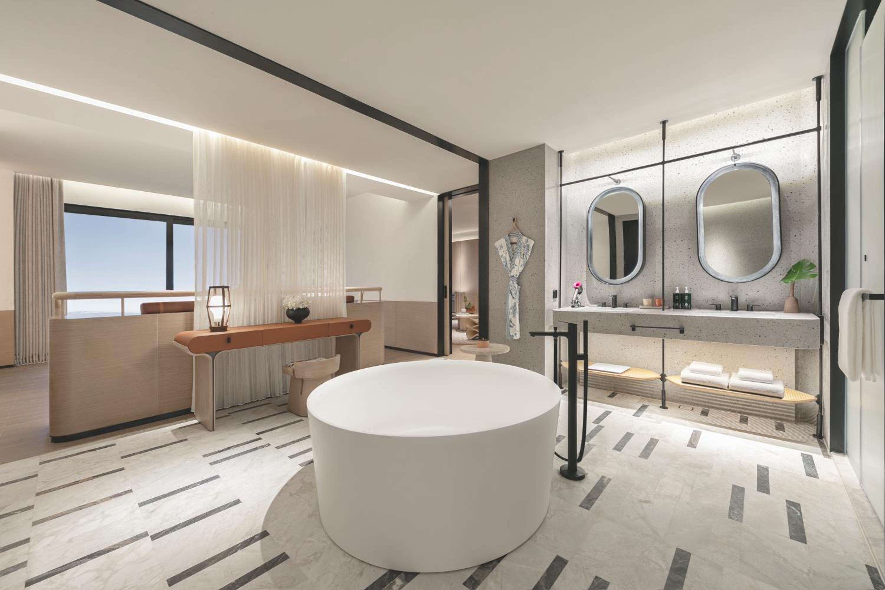 One-Bedroom Suite with Ocean View and Private Outdoor Pool