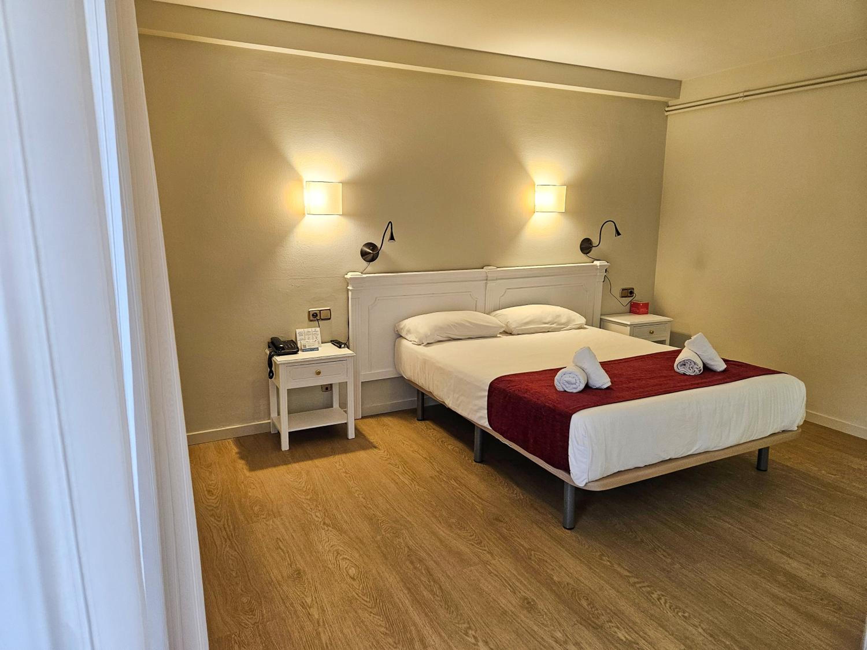 Triple Room with Balcony