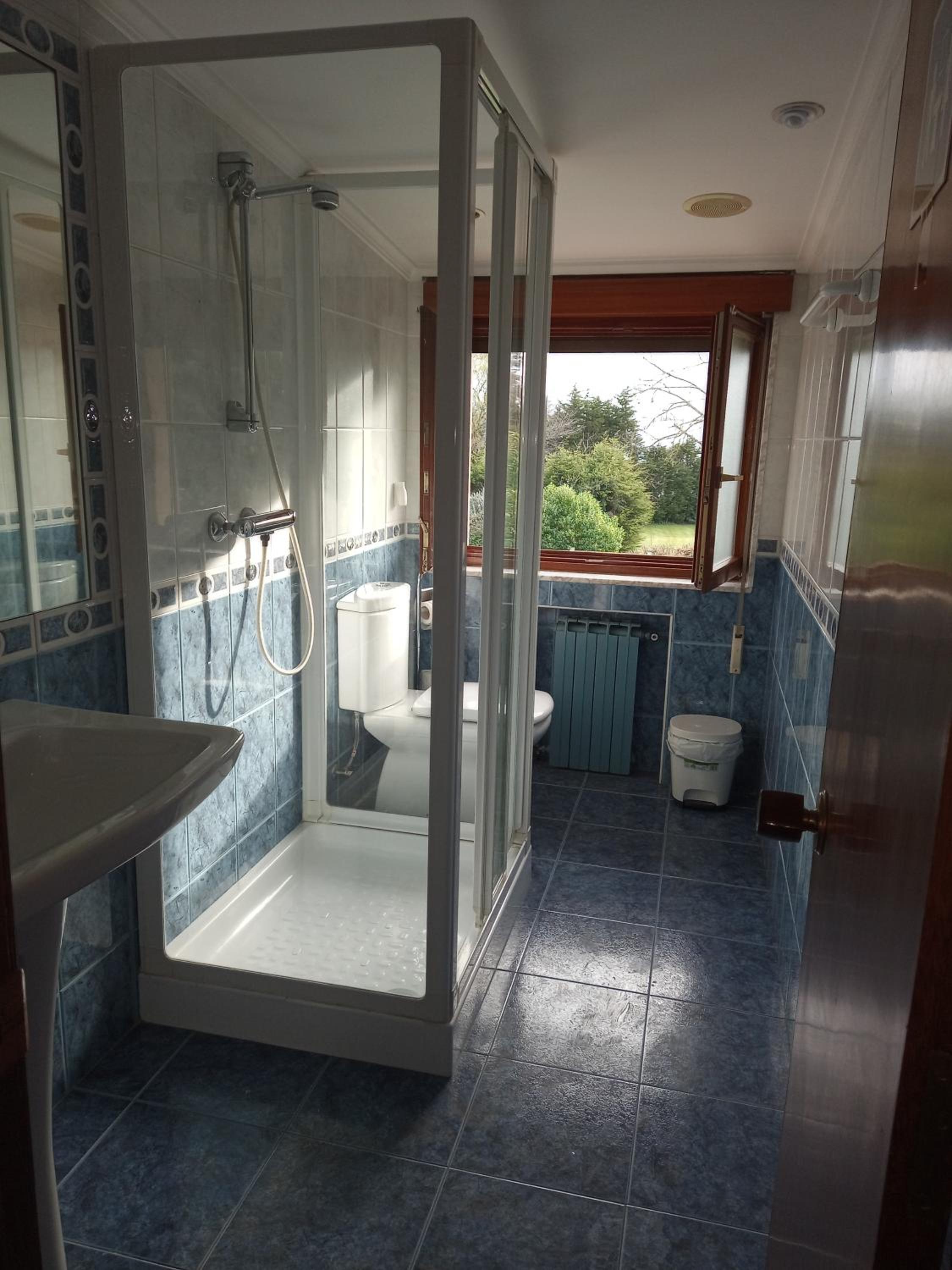 Triple Room with Private External Bathroom photo 3
