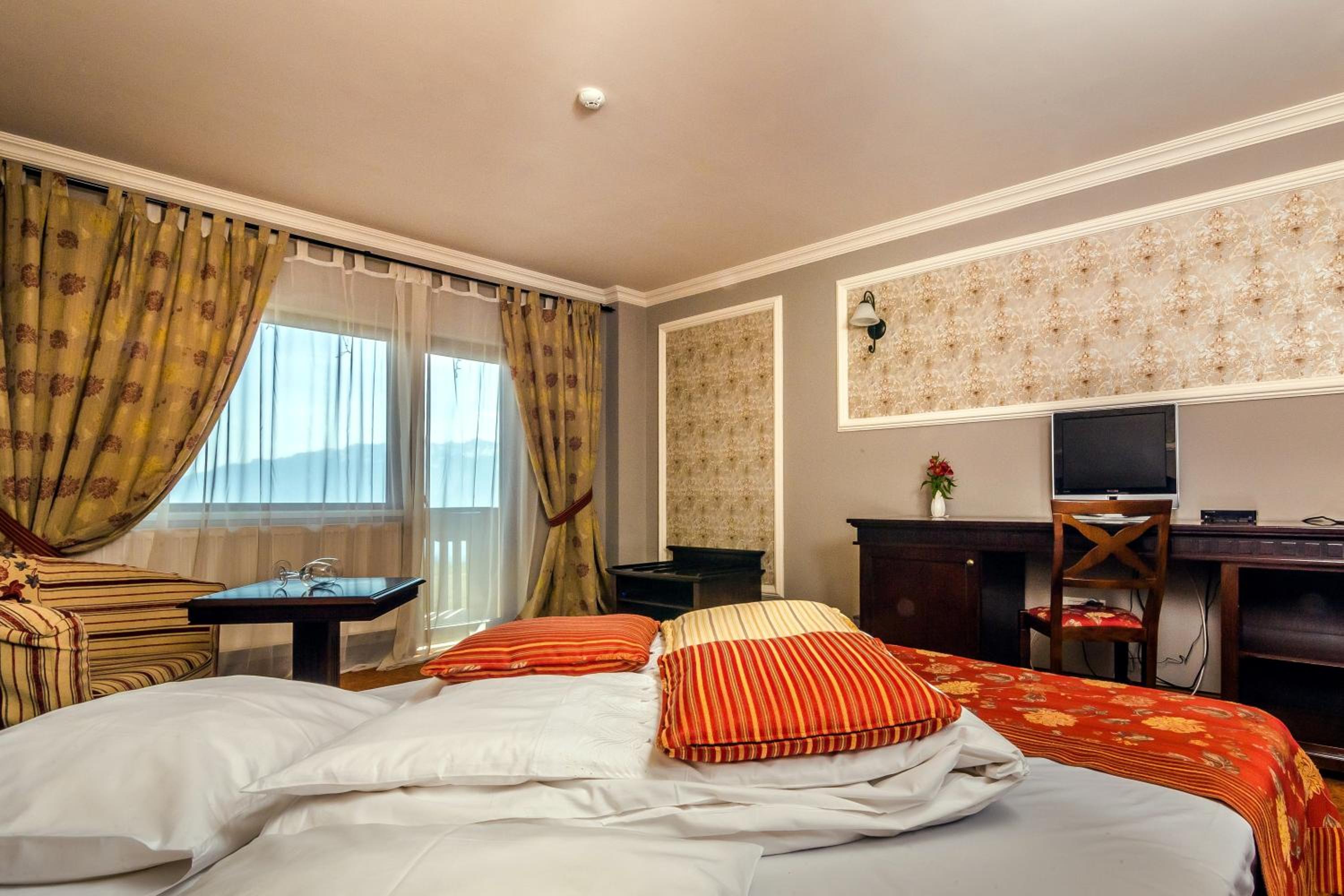 Double or Twin Room photo 1