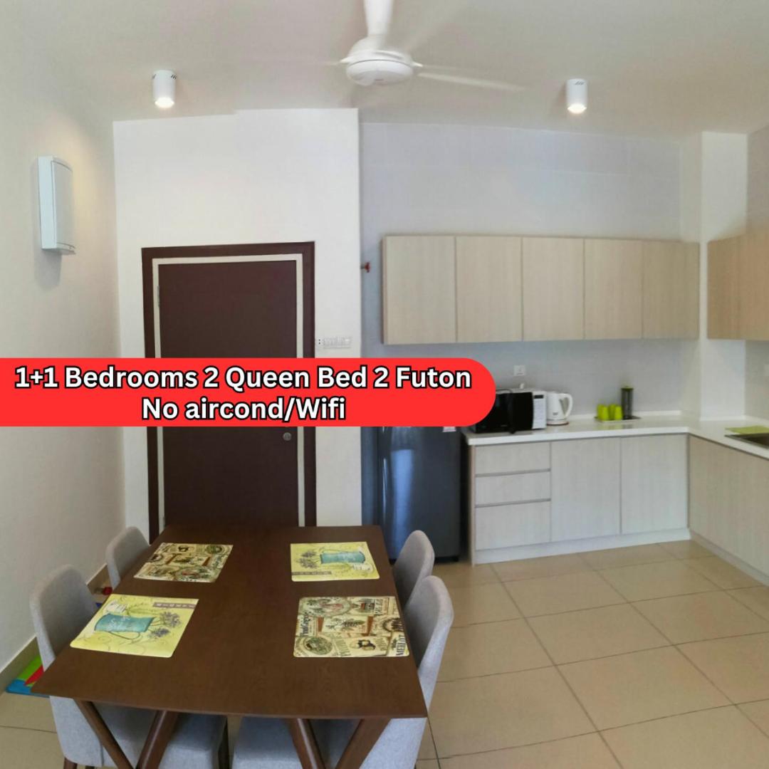 One-Bedroom Standard Apartment photo 3