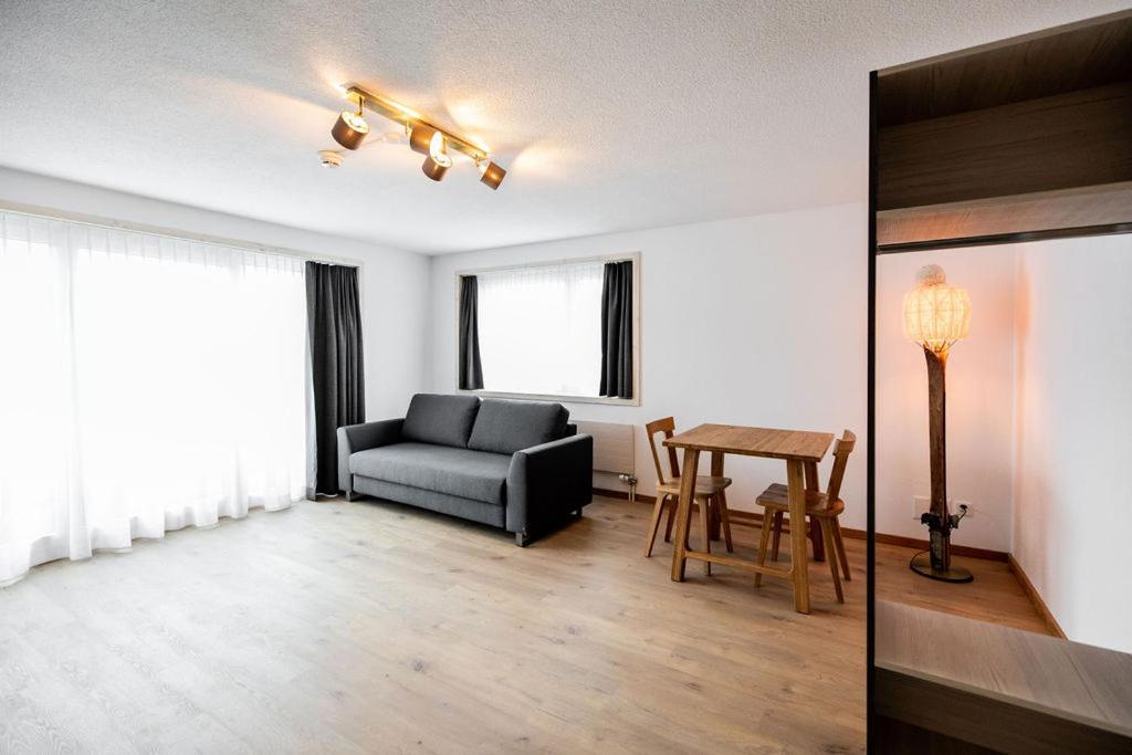 Suite with City View photo 2