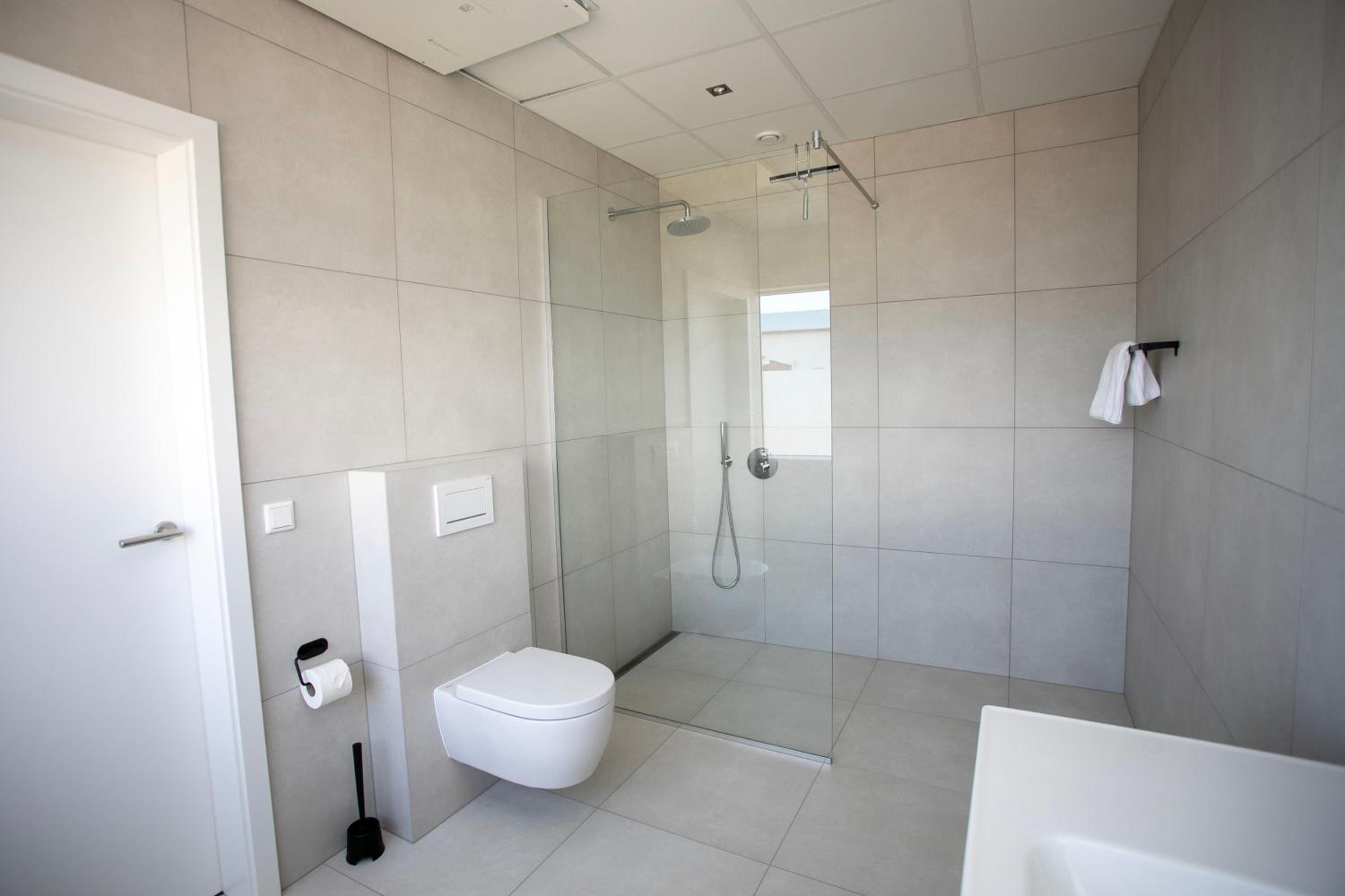 Apartment - Disability Access - Photo 15