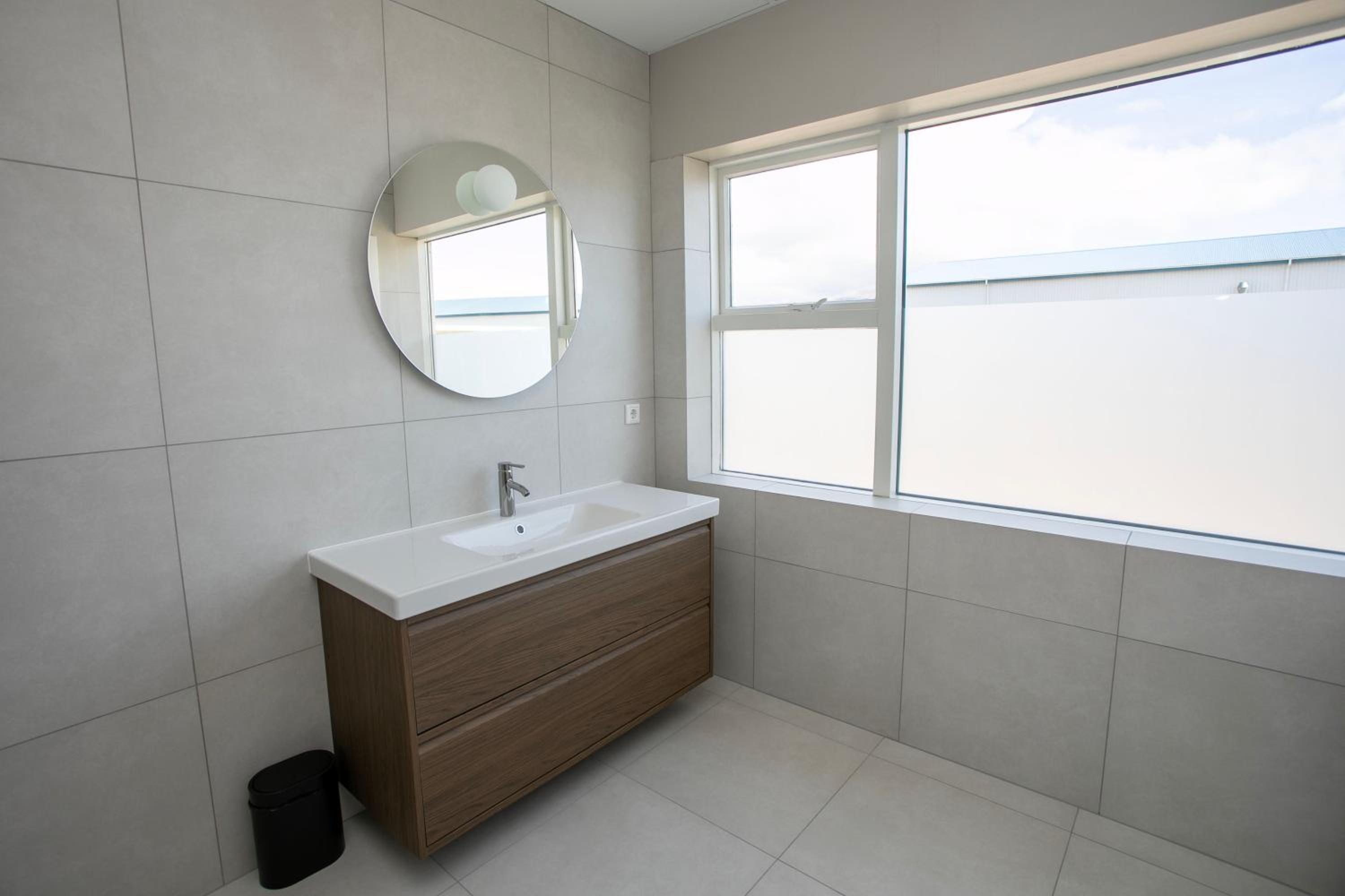 Apartment - Disability Access - Photo 12