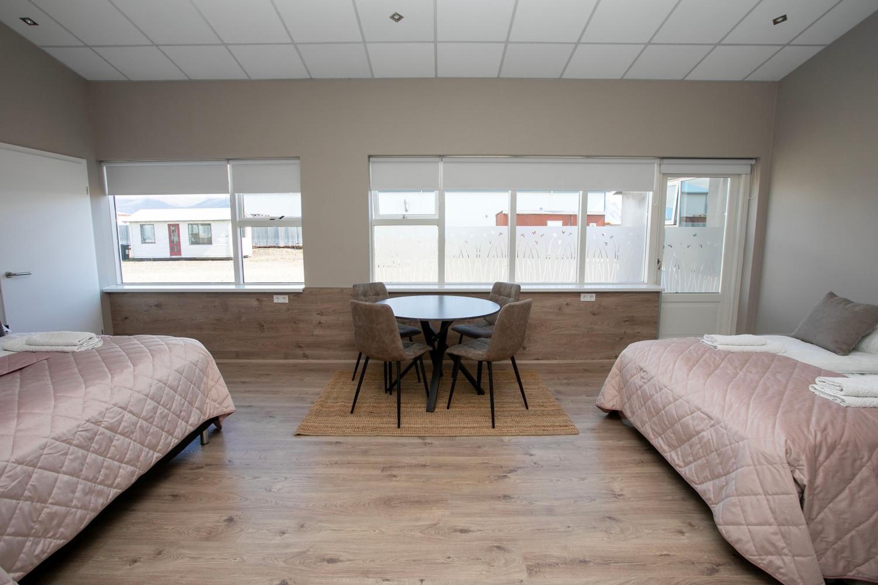 Apartment - Disability Access - Photo 7