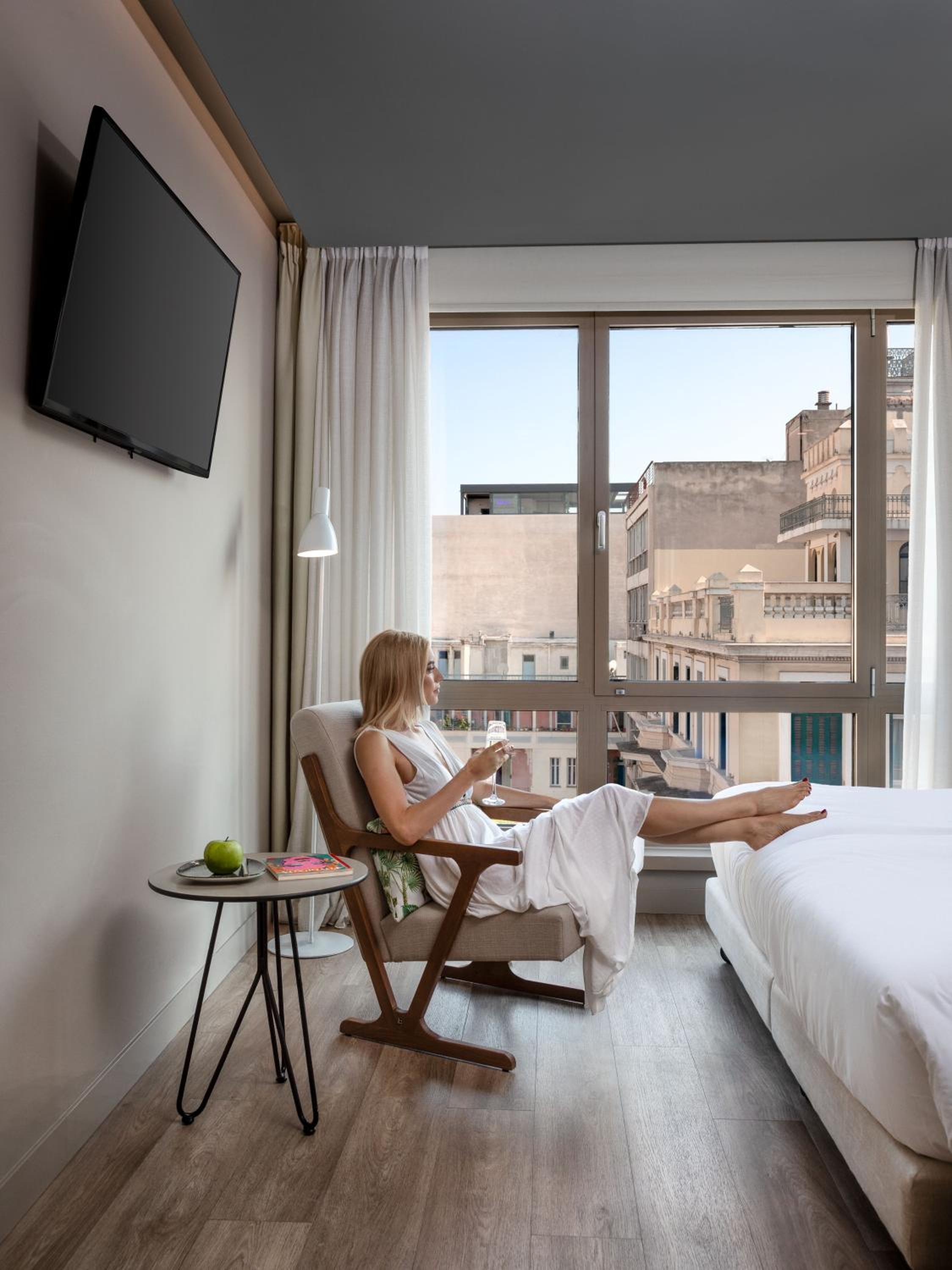 Superior Double or Twin Room with City View photo 3