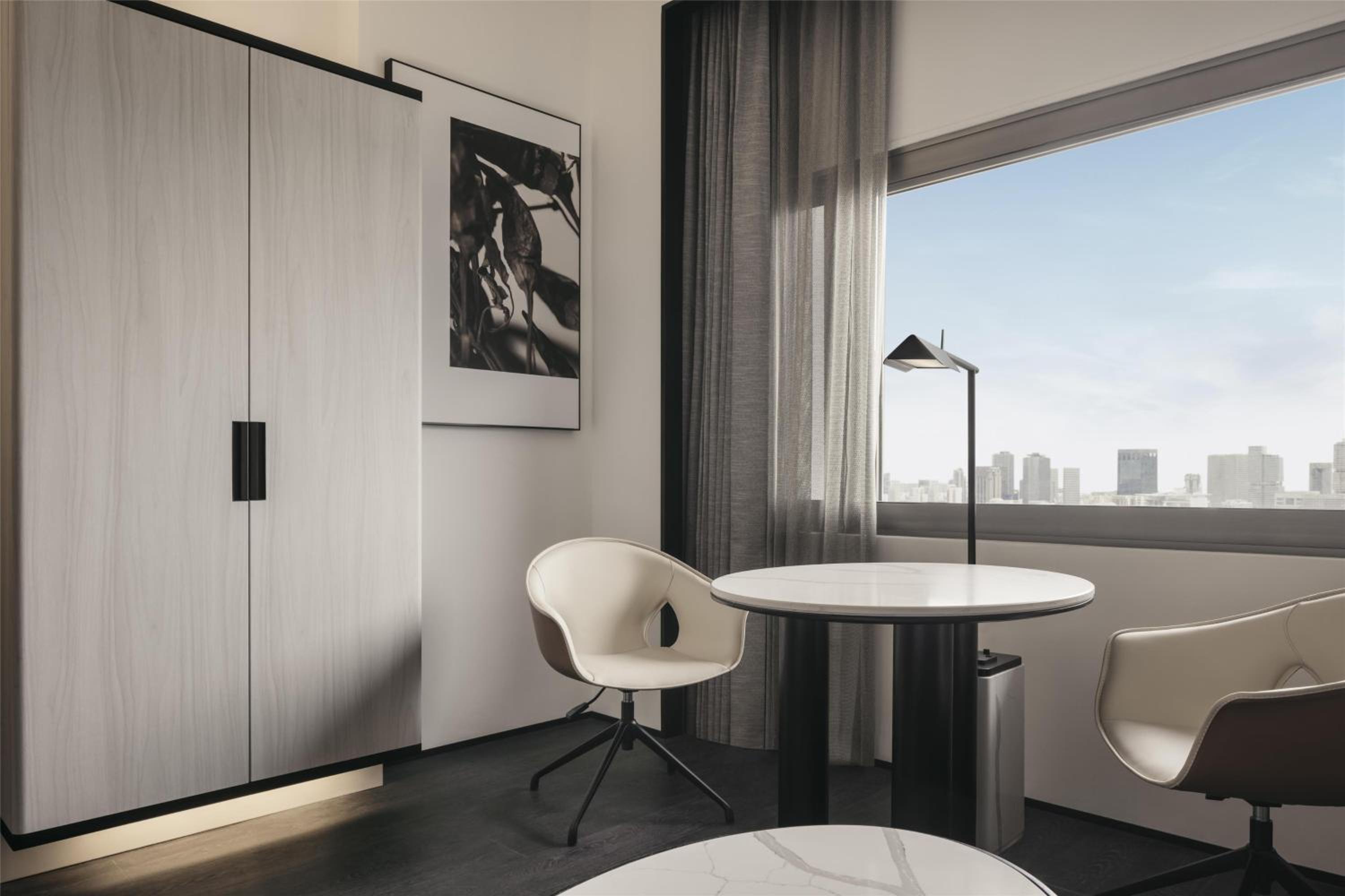 Twin Room with Marina Bay View