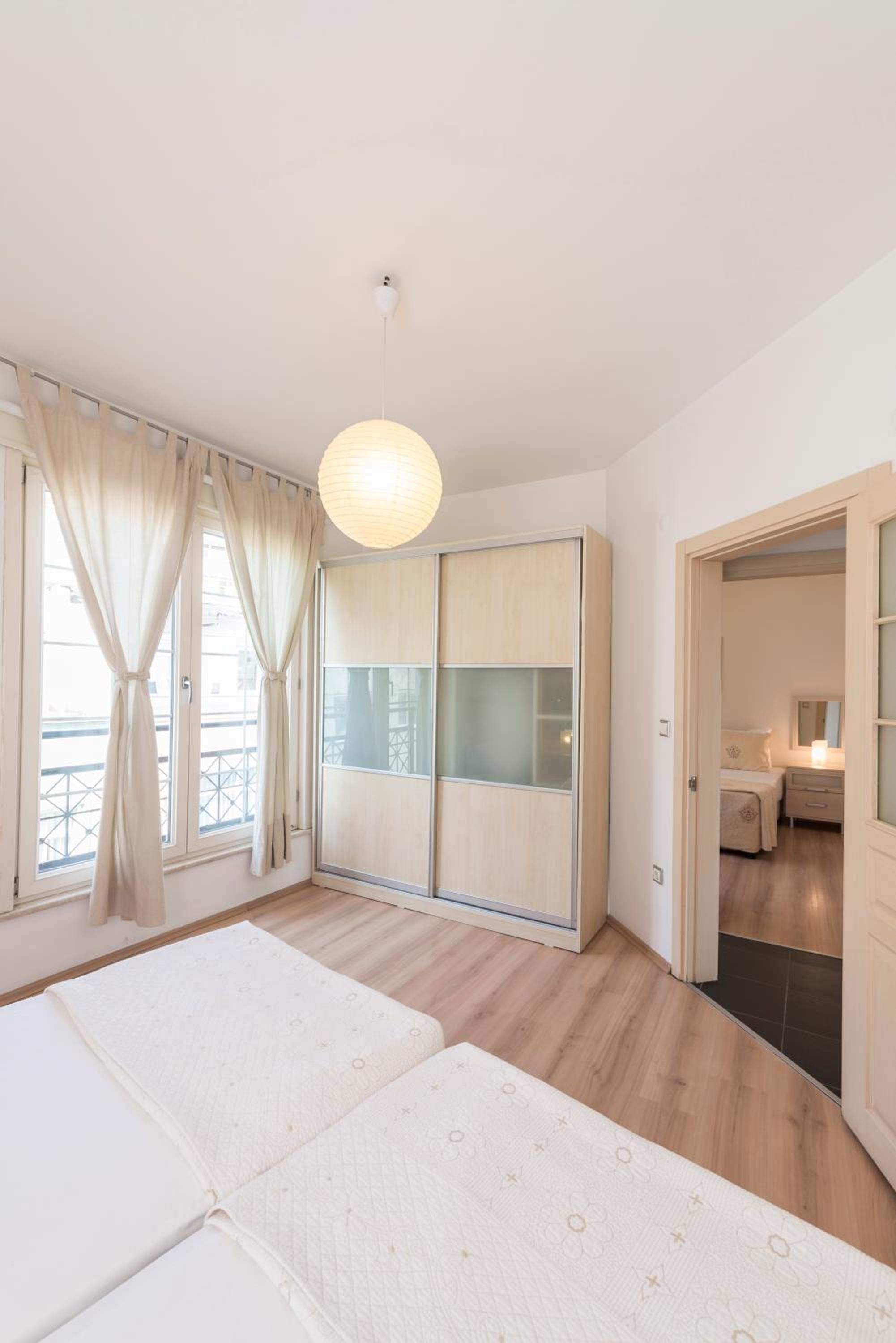 Two-Bedroom Apartment with Sea View photo 2