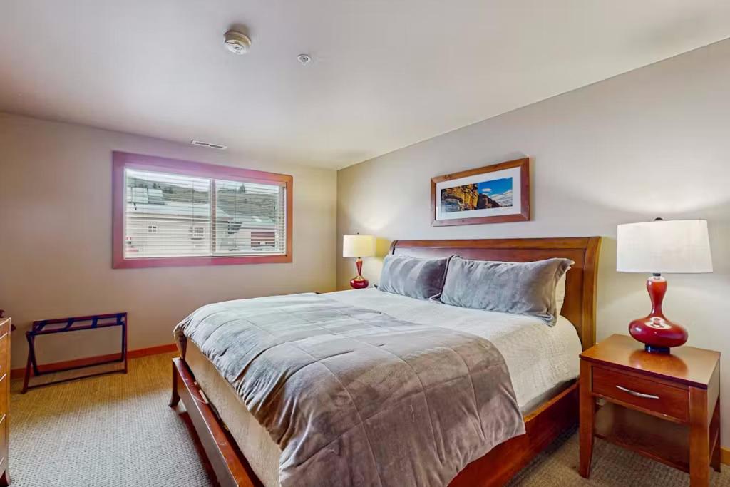 Two-Bedroom Apartment with Terrace photo 1