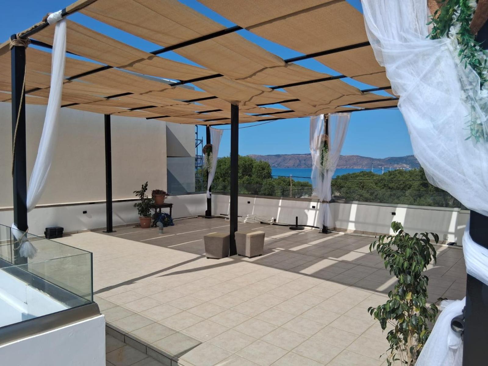 Double or Twin Room with Pool View