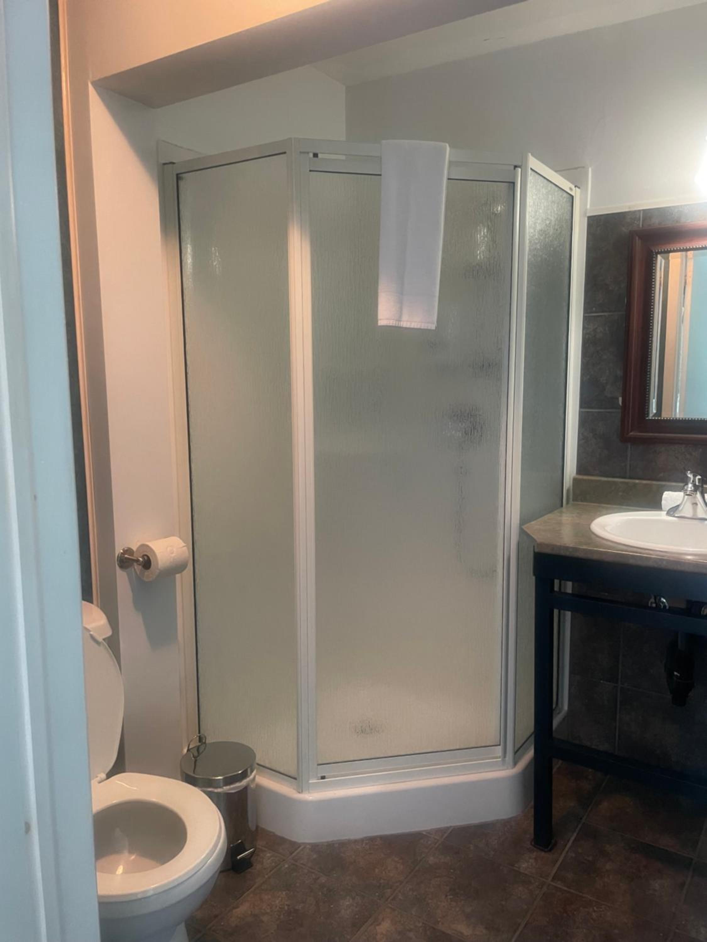Double Room with Private Bathroom photo 3