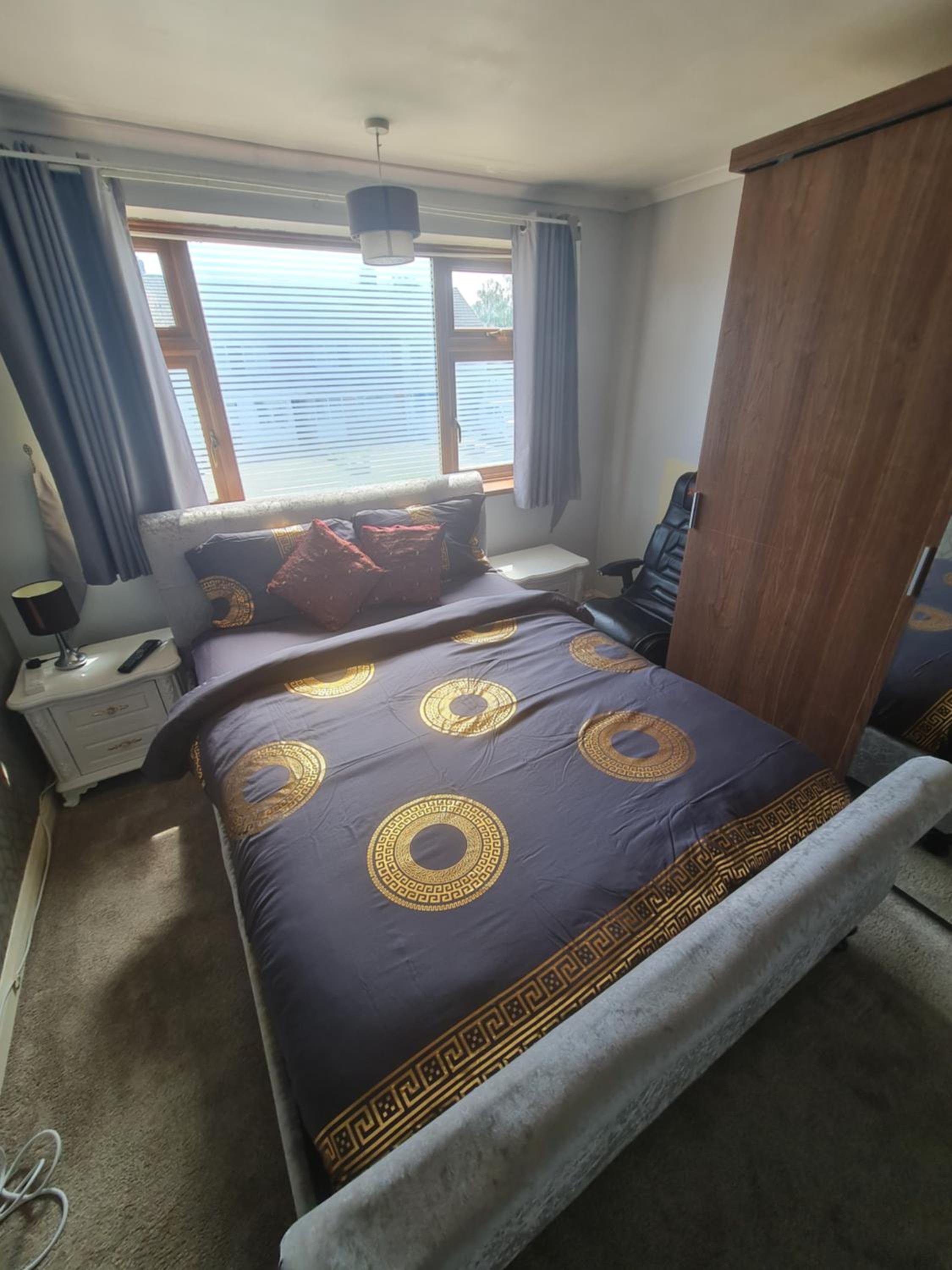 Deluxe King Room