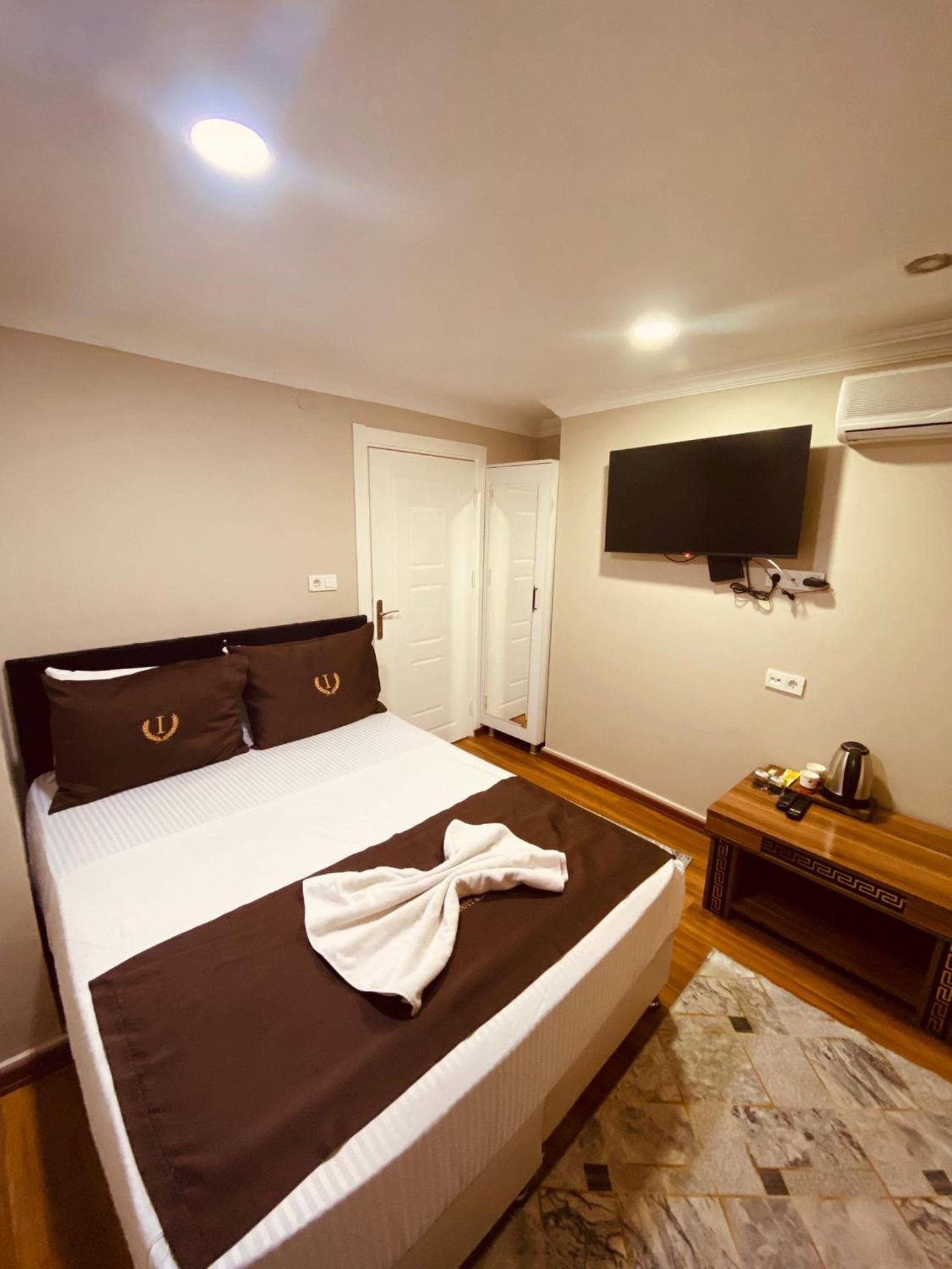 Economy Double Room Without Window  photo 2
