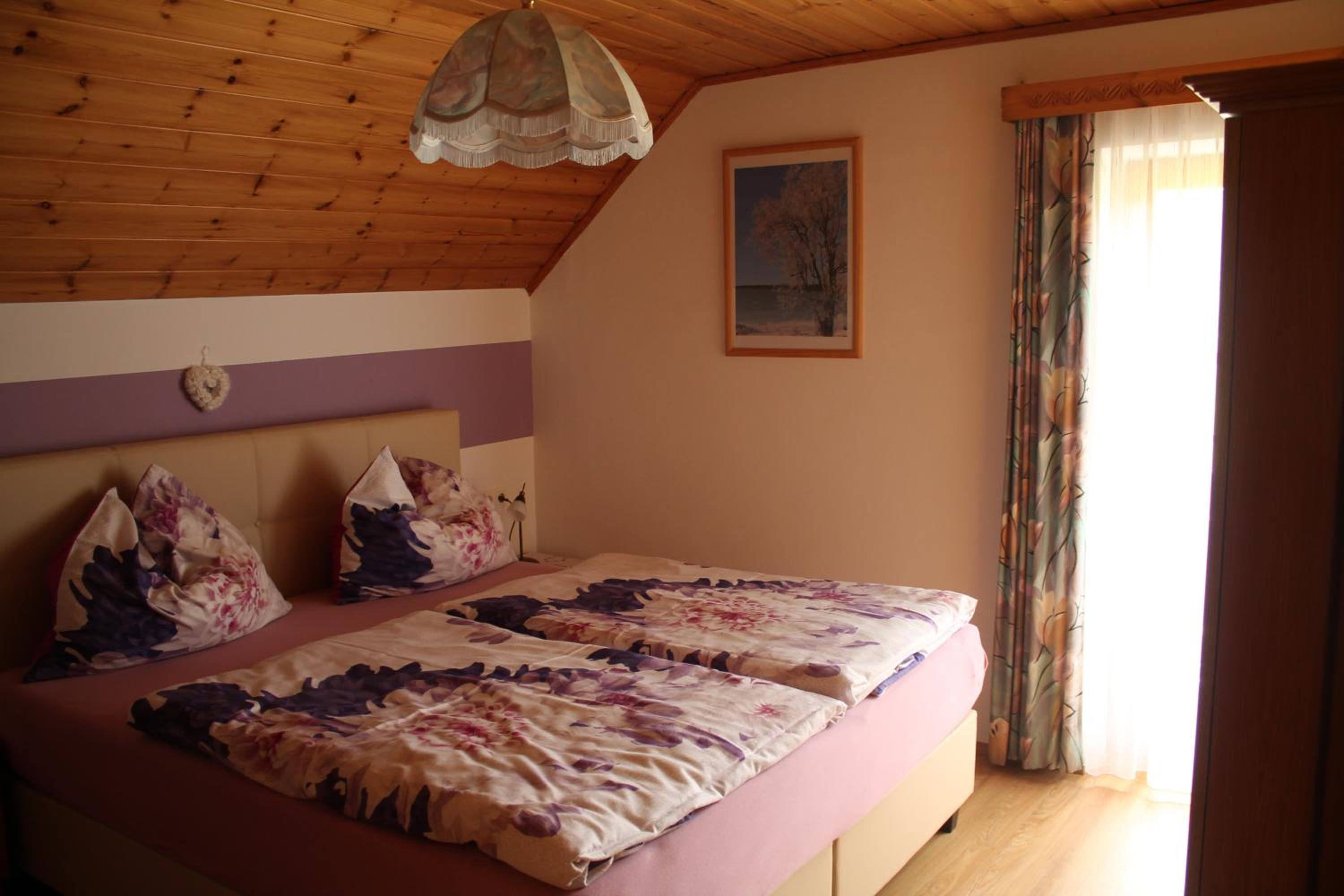 Apartment with Mountain View photo 3