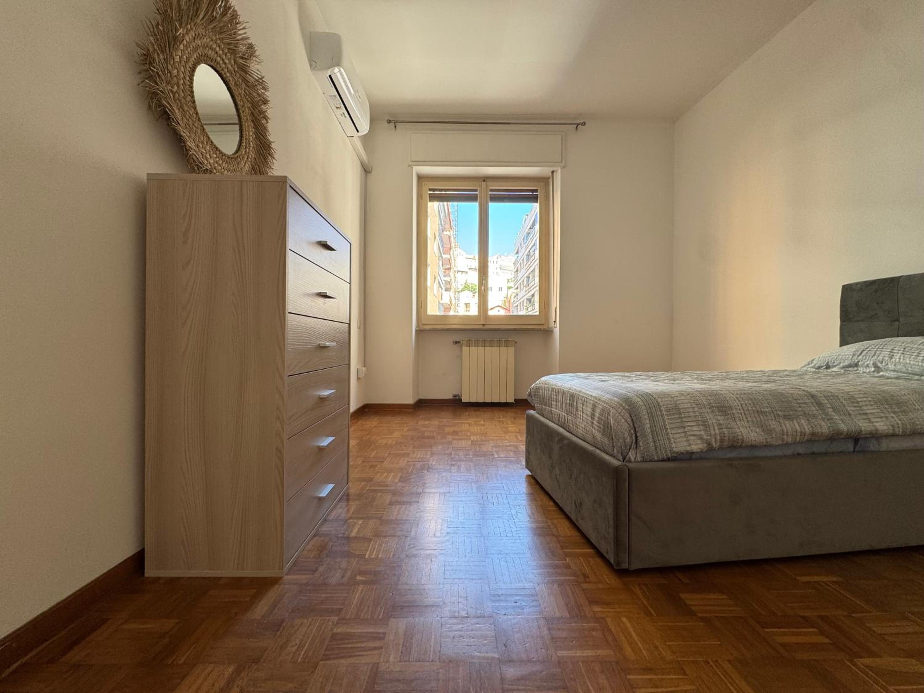 Standard Single Room with Shared Bathroom