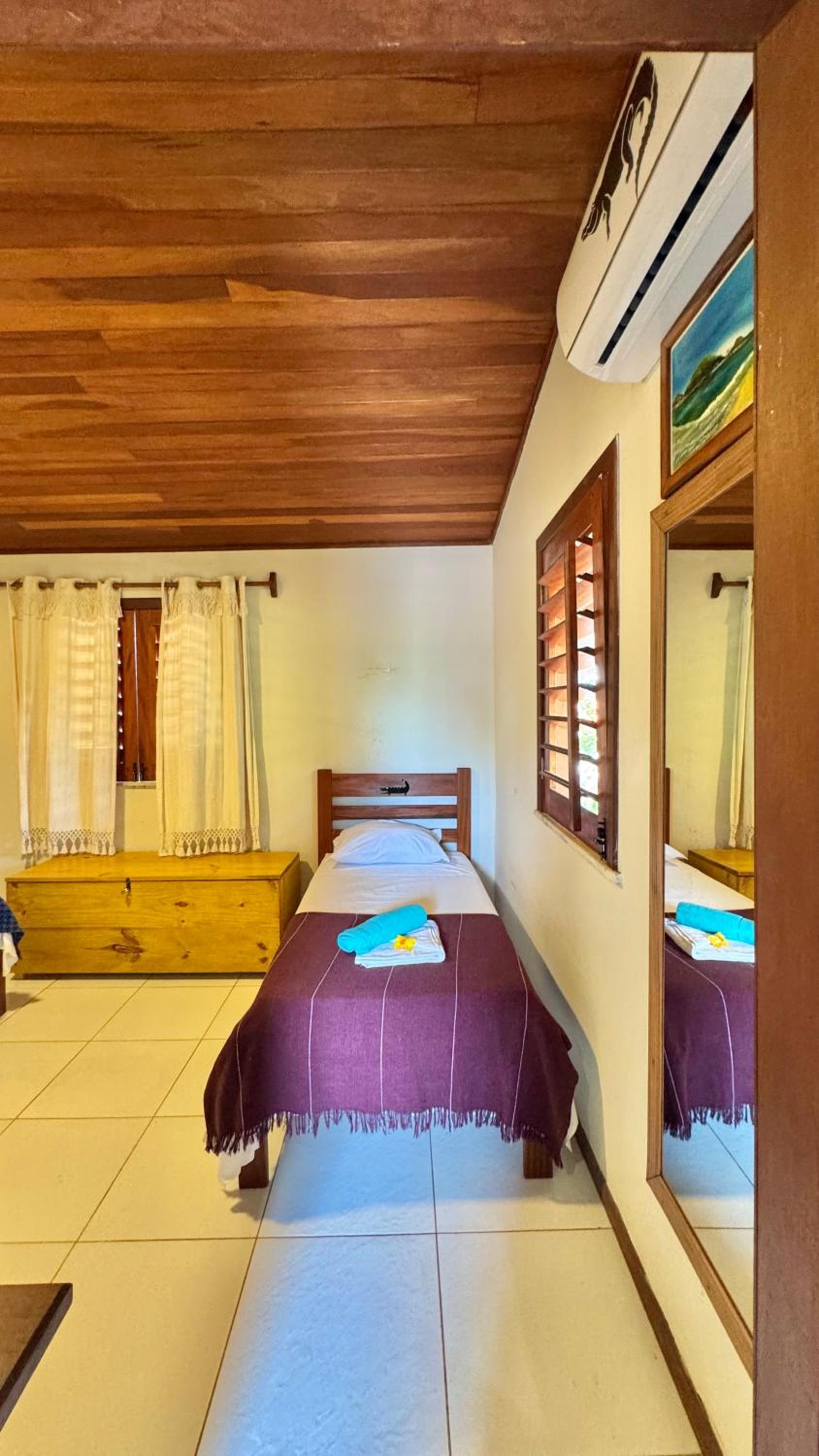 One-Bedroom House photo 1