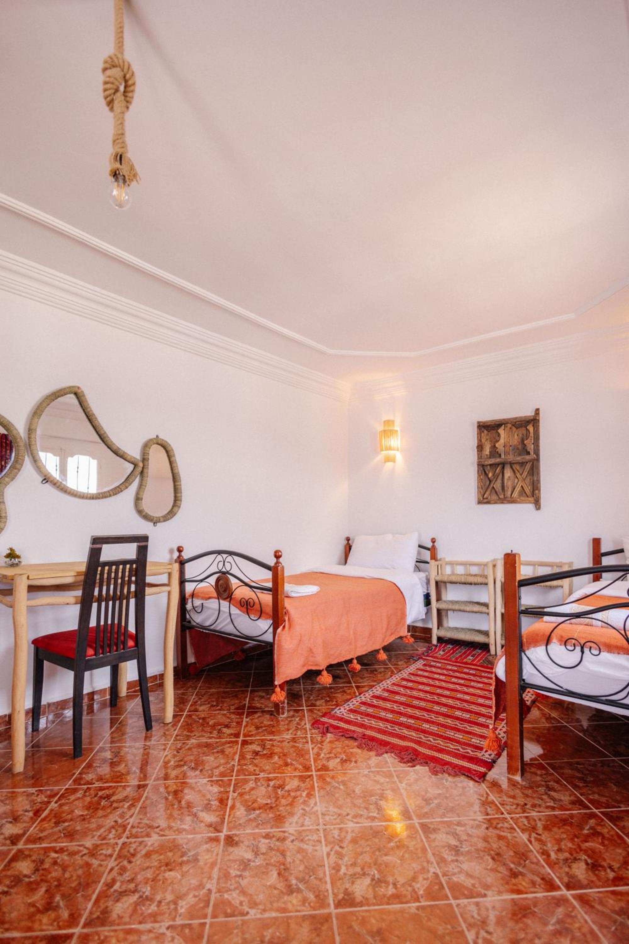 Deluxe Twin Room with Sea View photo 1