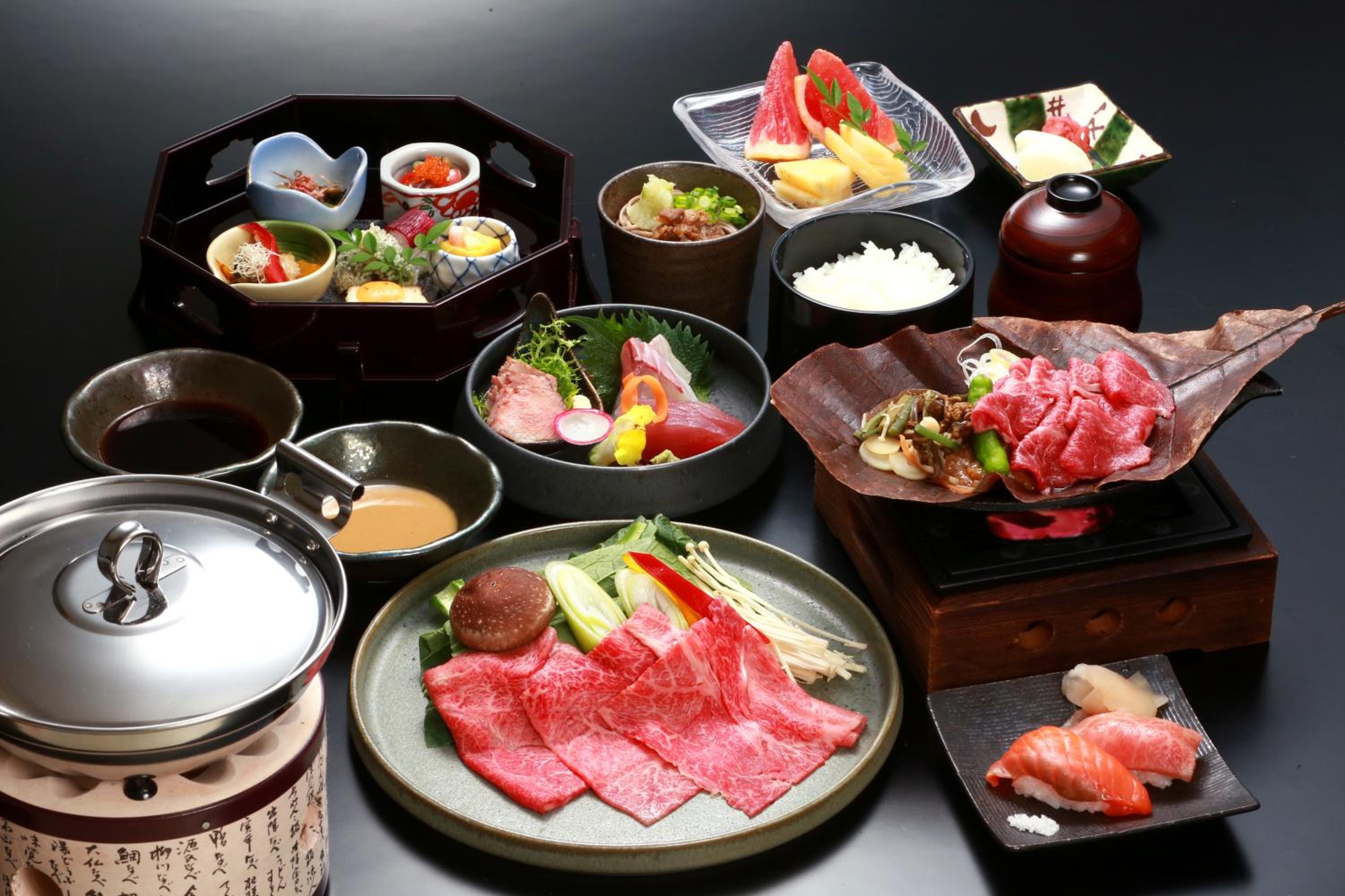 Twin Room with Tatami Area with Hida Beef Dinner at 19:30 - Non-Smoking