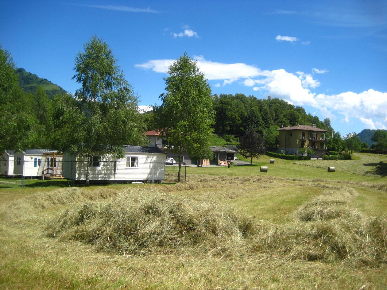 Mobile Home A - Photo 10