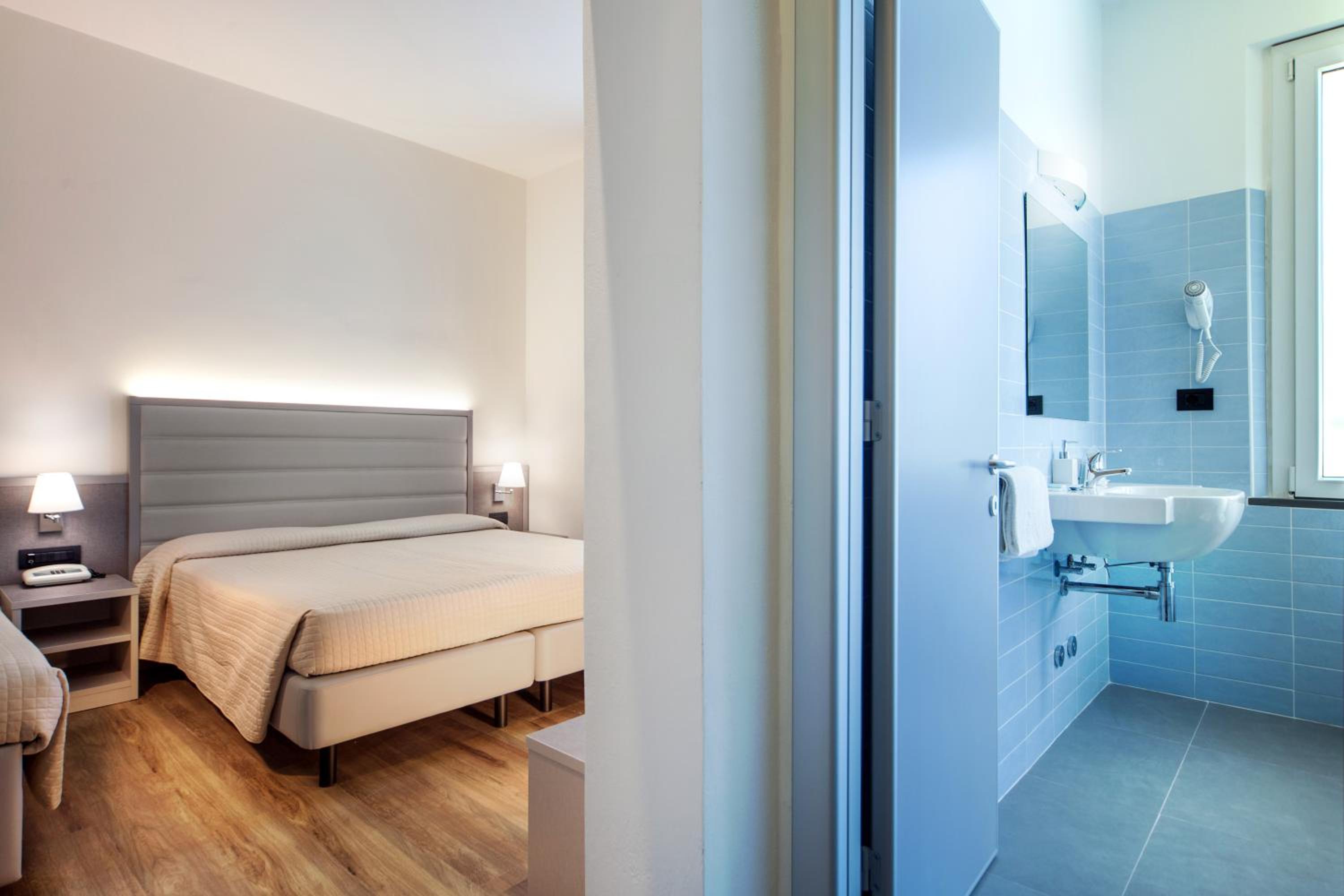 Superior Triple Room - Photo 4