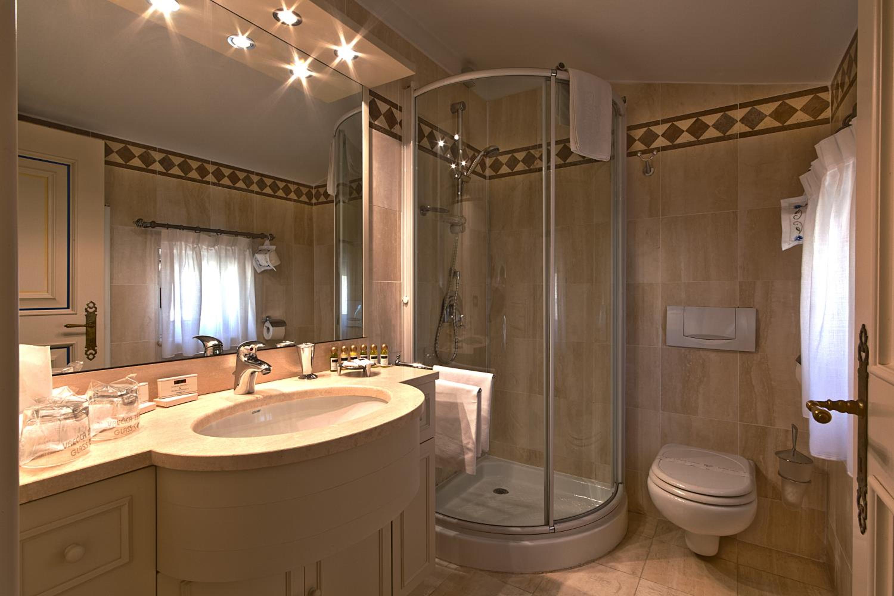 Double Room with Sea View - Photo 2