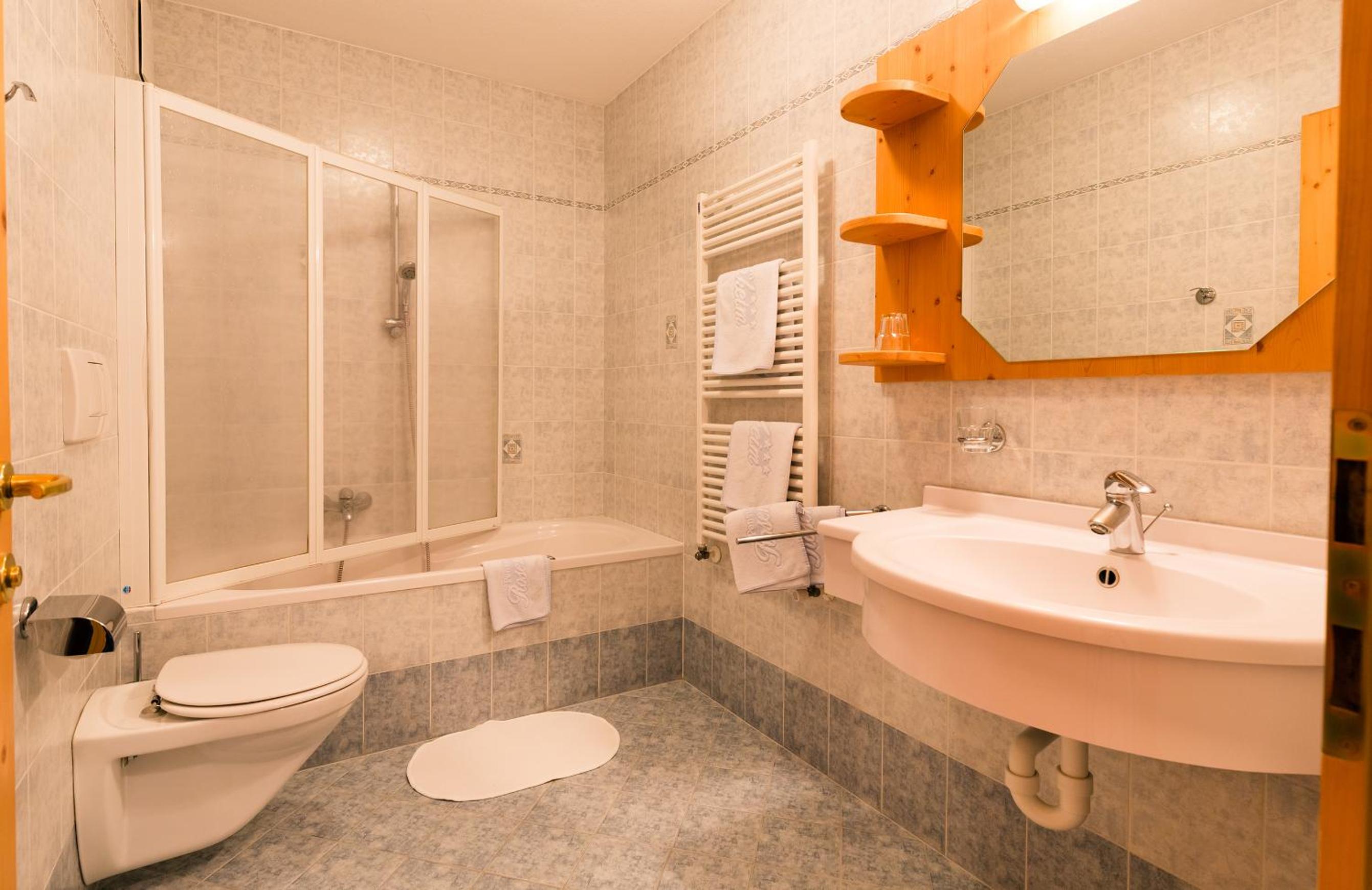 Classic Single Room with Balcony