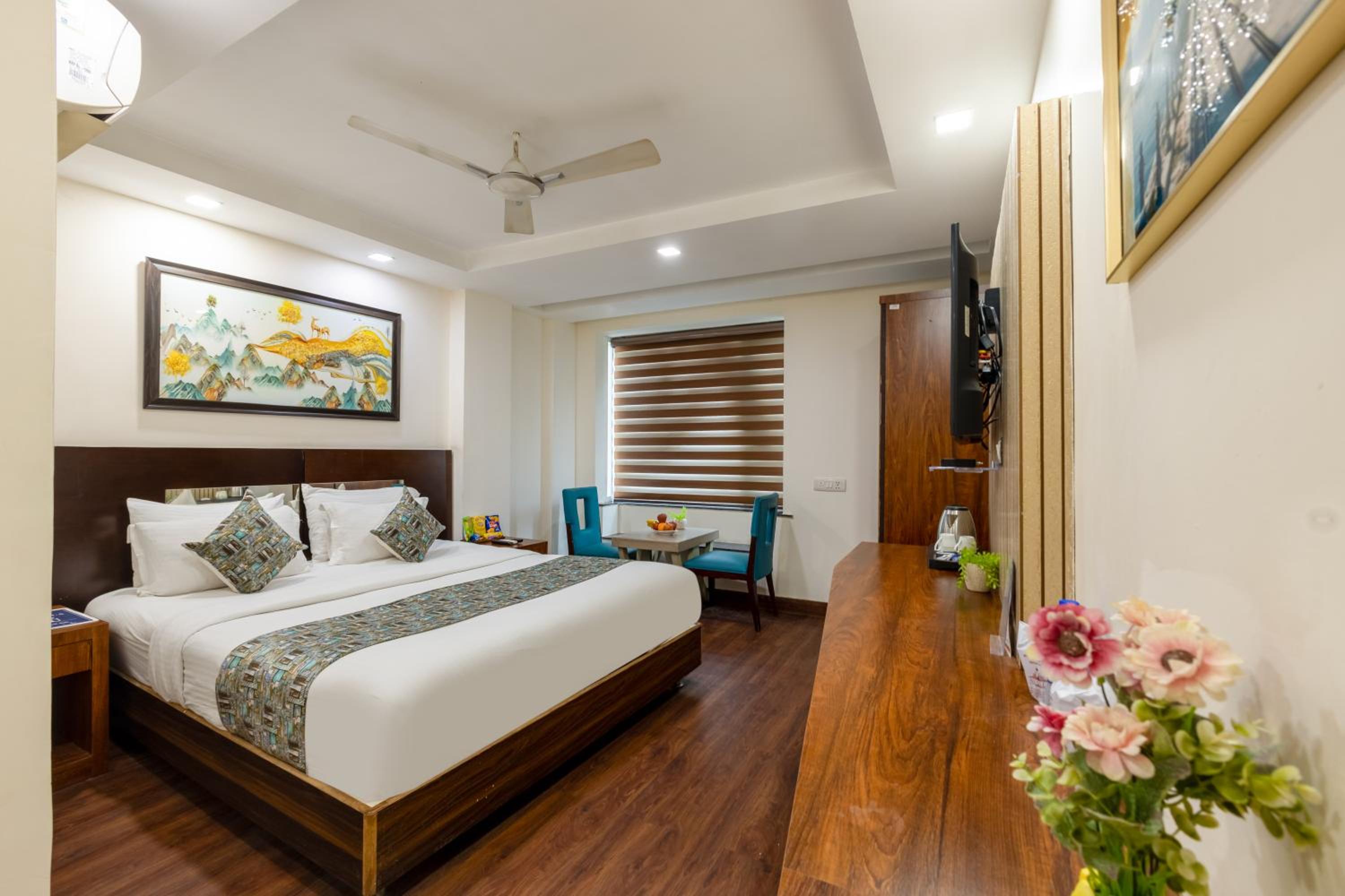 Superior King Room