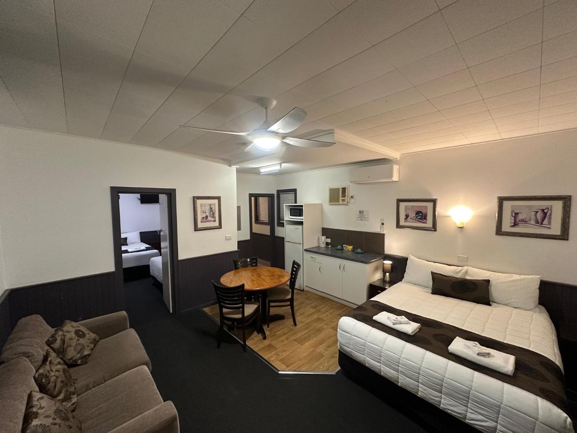 Standard Family Room - Non Pet Friendly photo 1