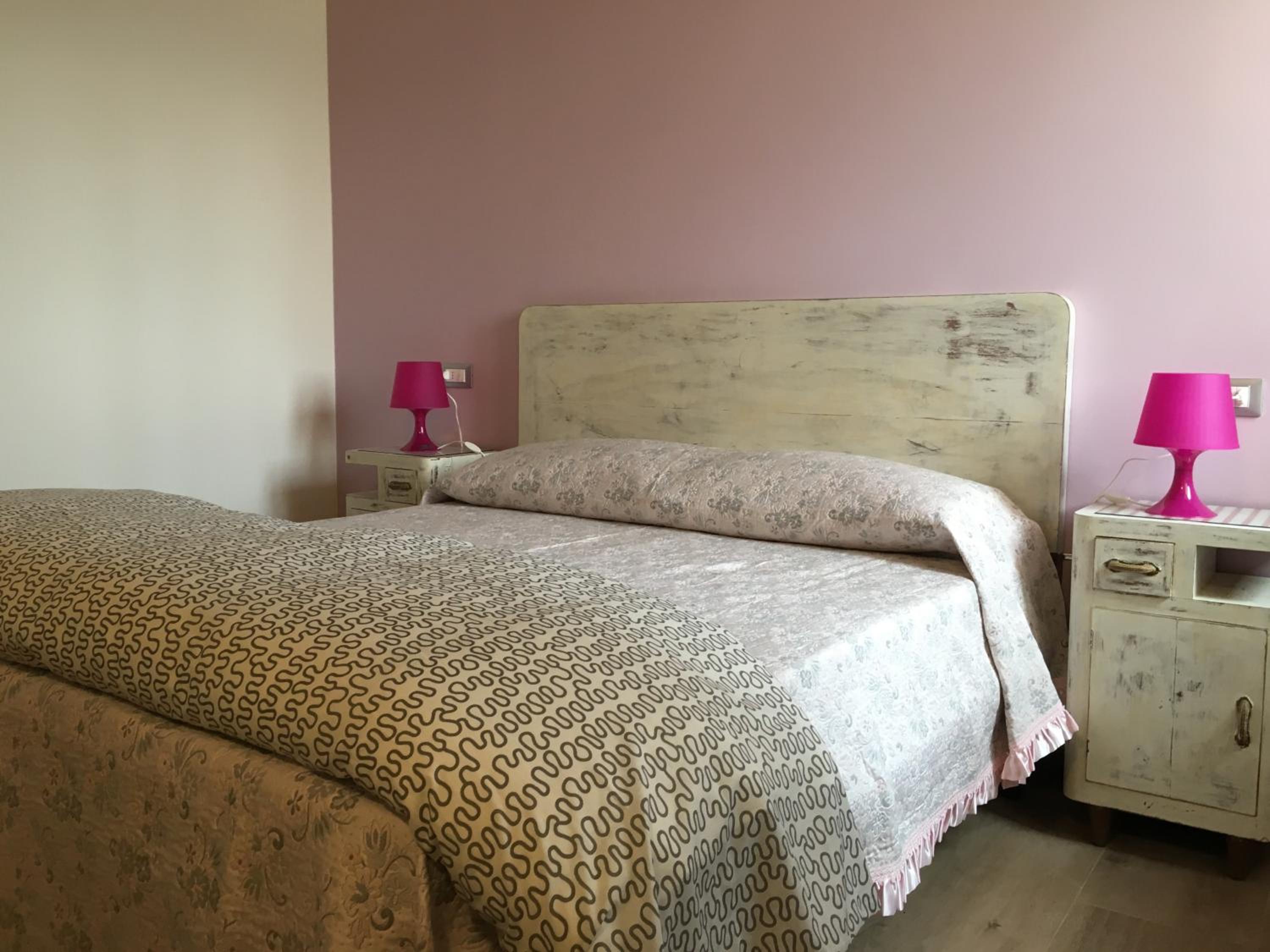 Double Room with Private Bathroom photo 3