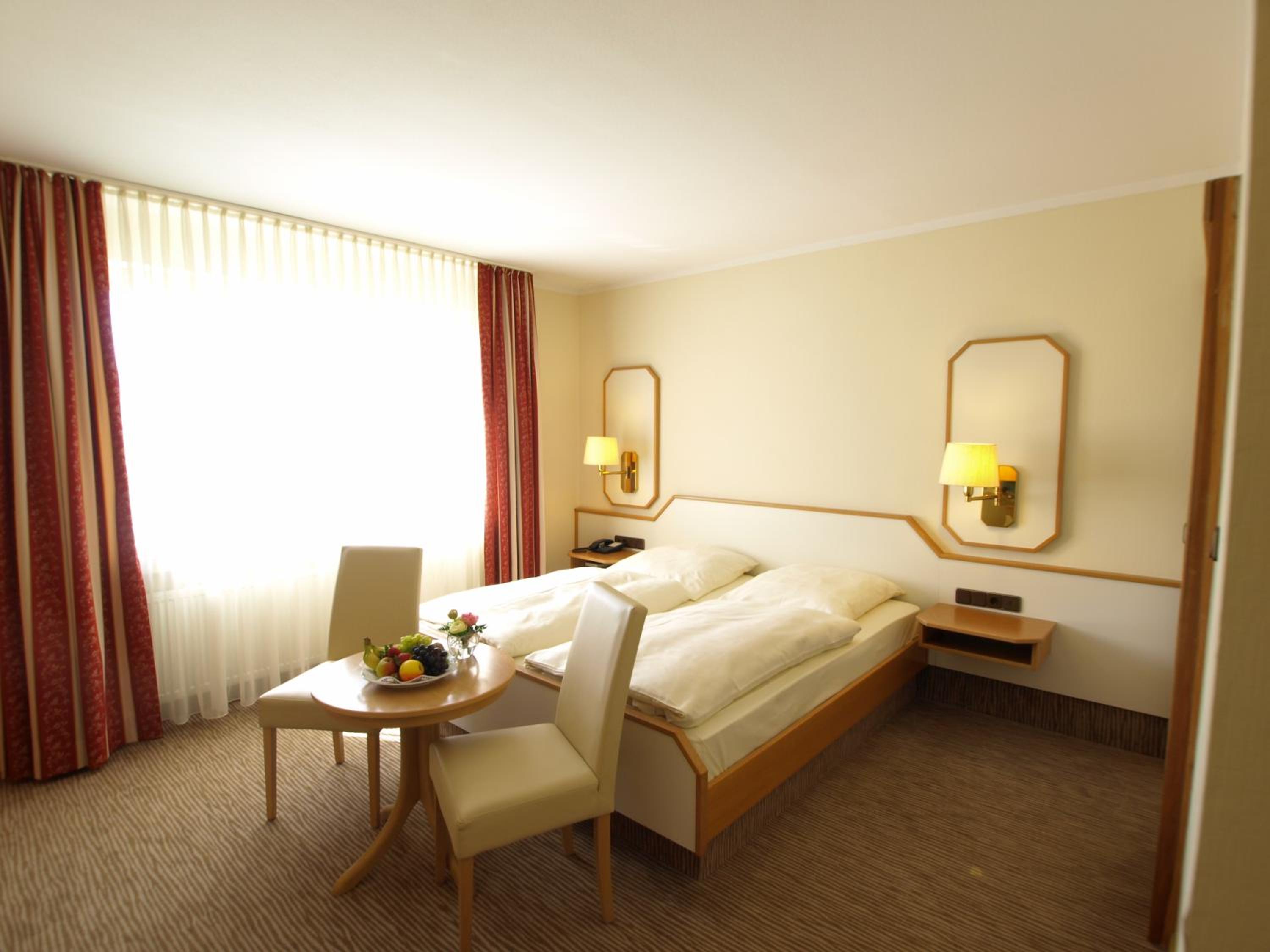 Double Room - Photo 4