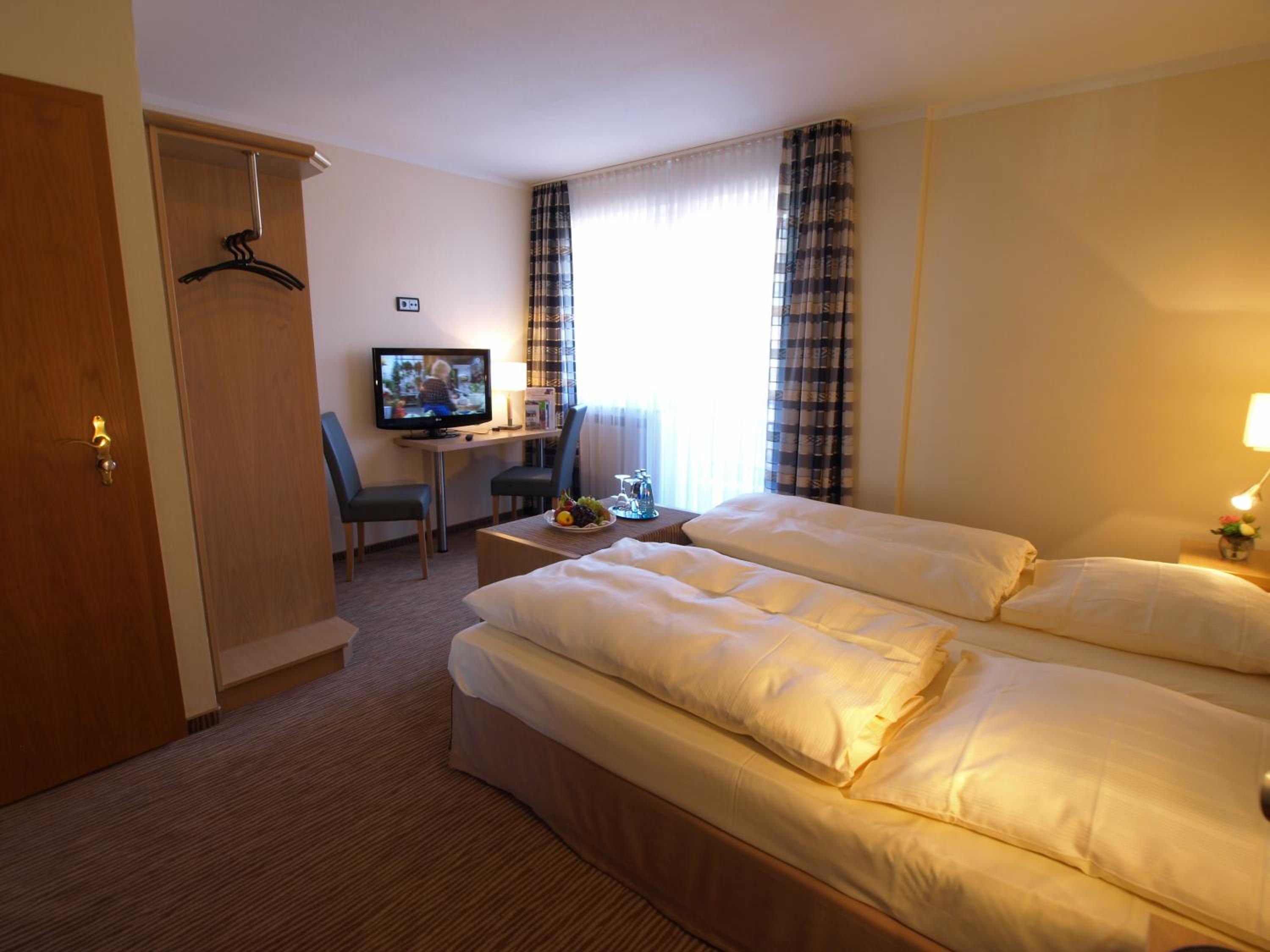 Double Room - Photo 1