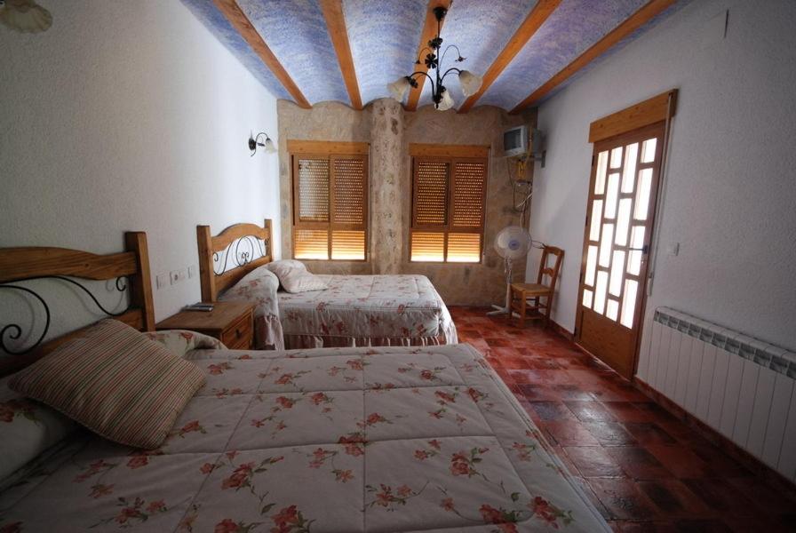 Villa de Tres Dormitorios (6-10 Adultos)
