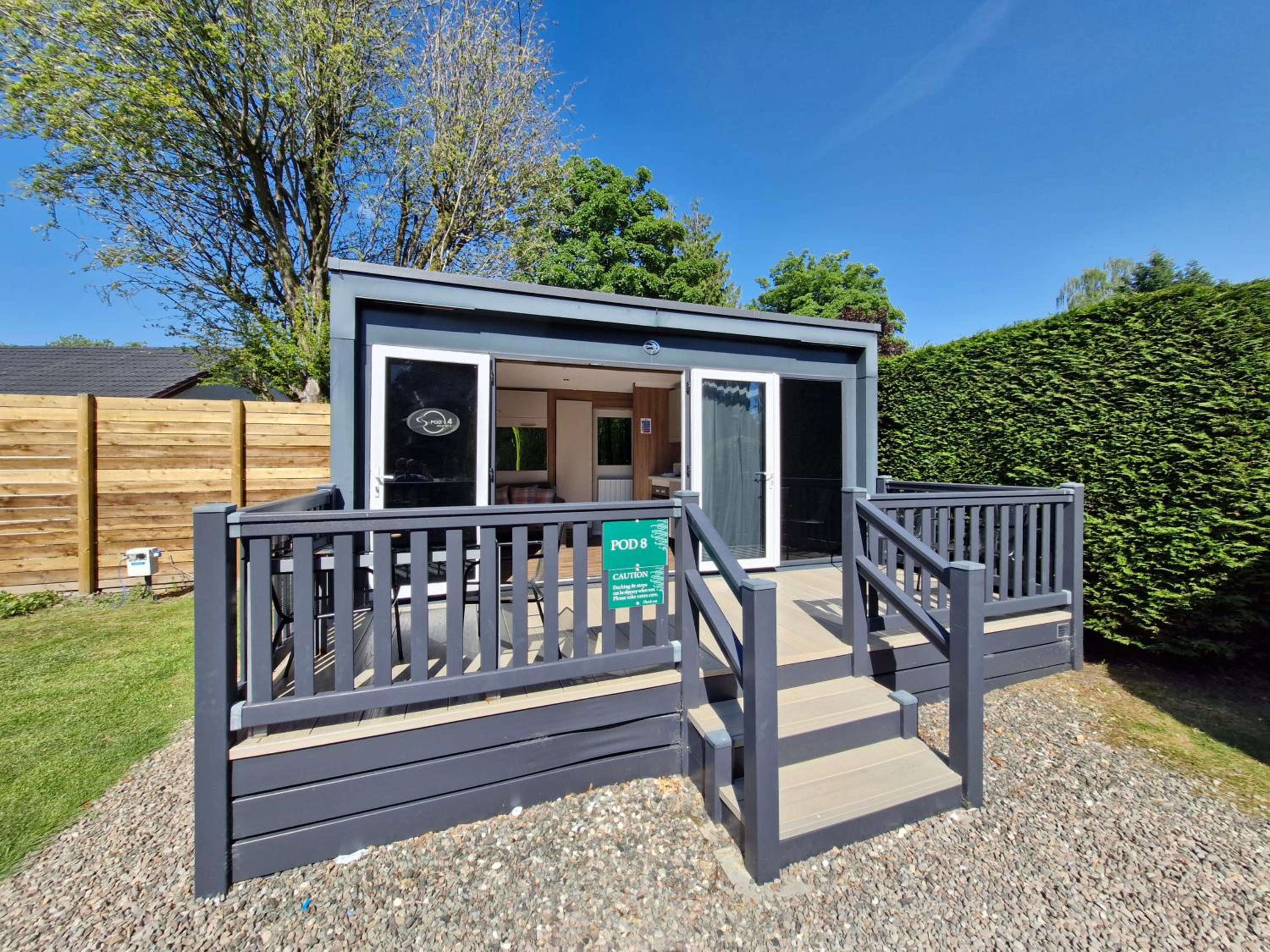 Ensuite Glamping Pod Sleeps 2