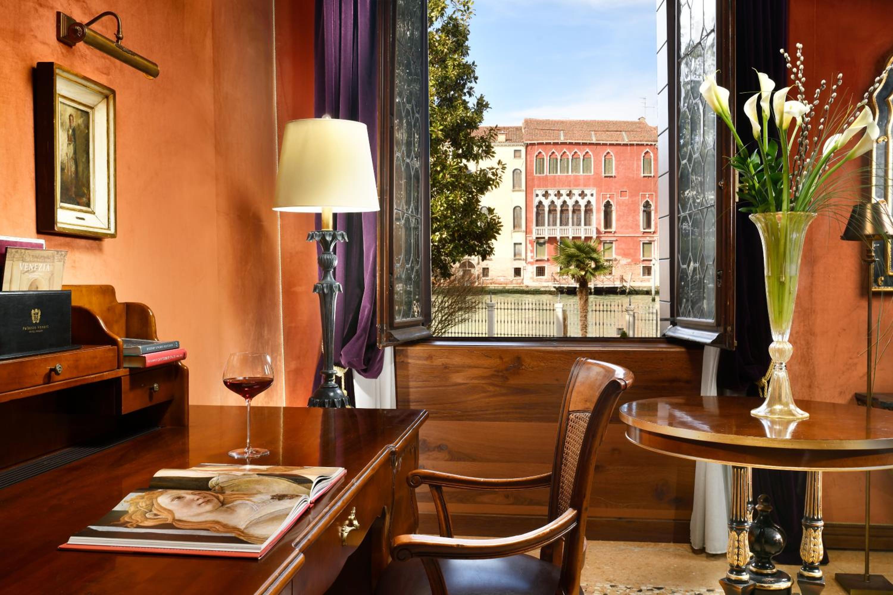 Prestige Double Room with Grand Canal View