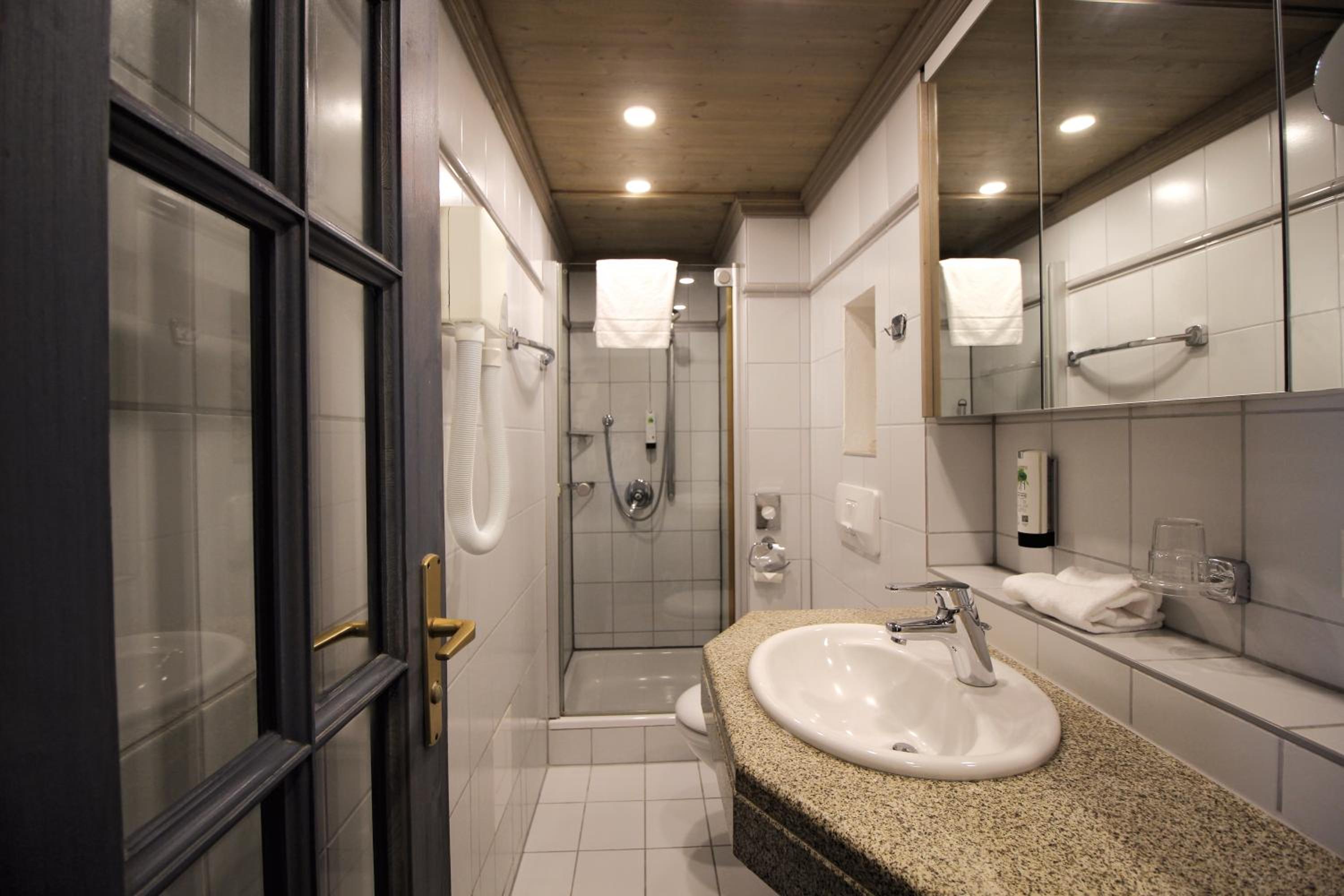Deluxe Single Room with Balcony photo 1