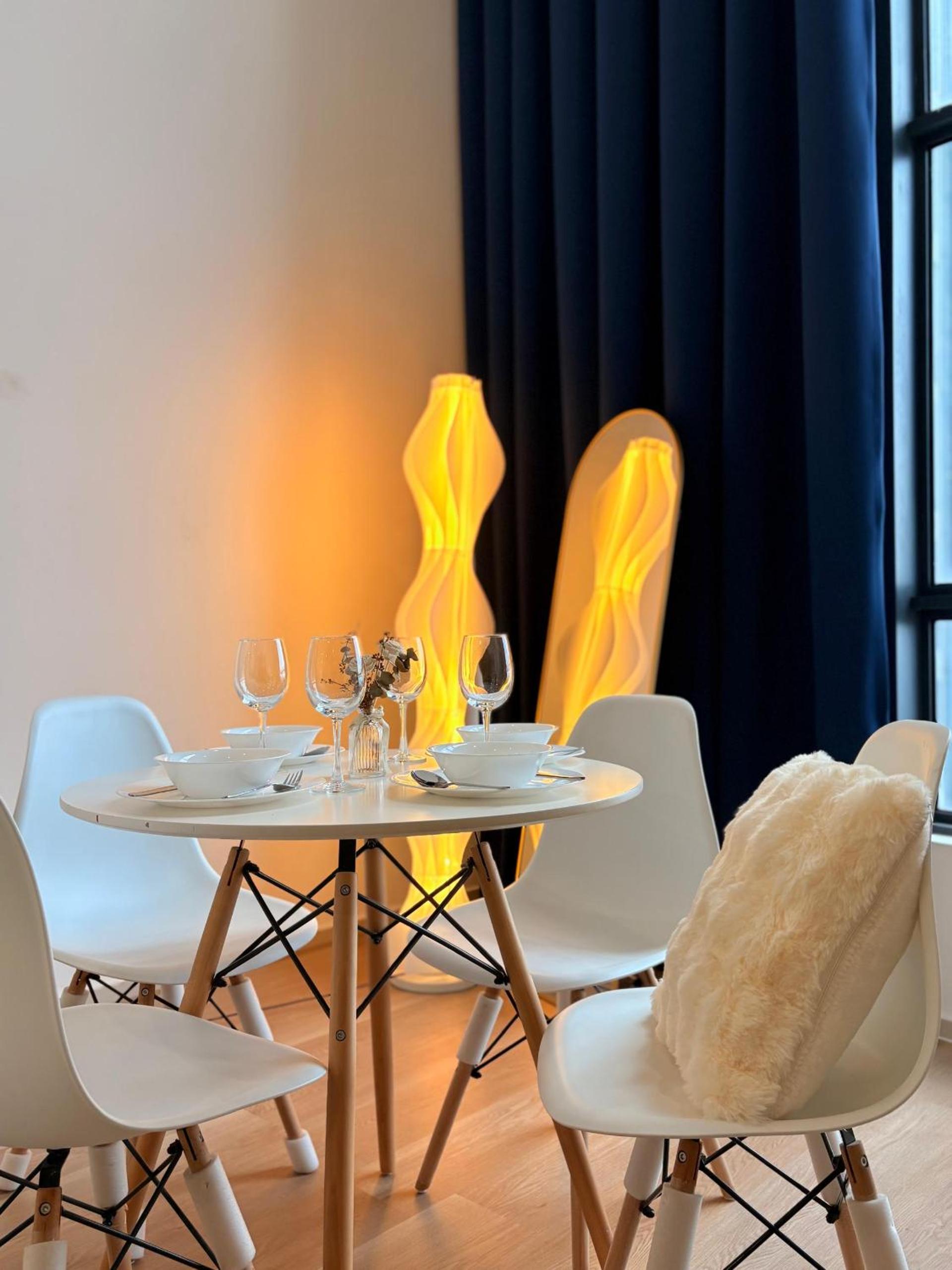 Deluxe One-Bedroom Apartment with Garden View