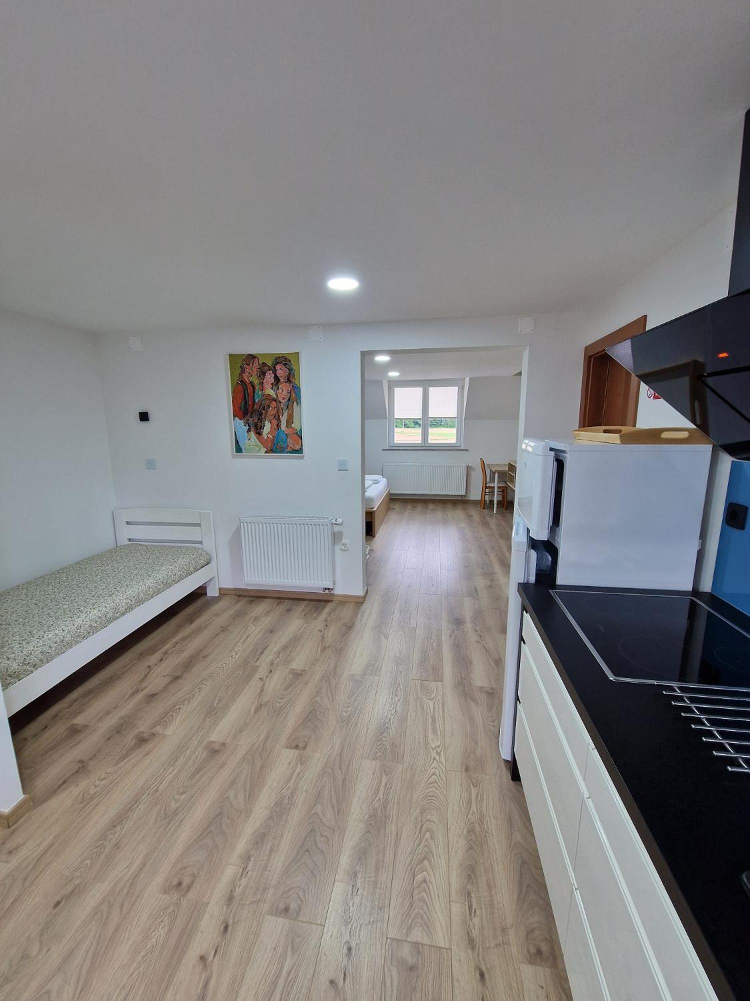 Apartment photo 3