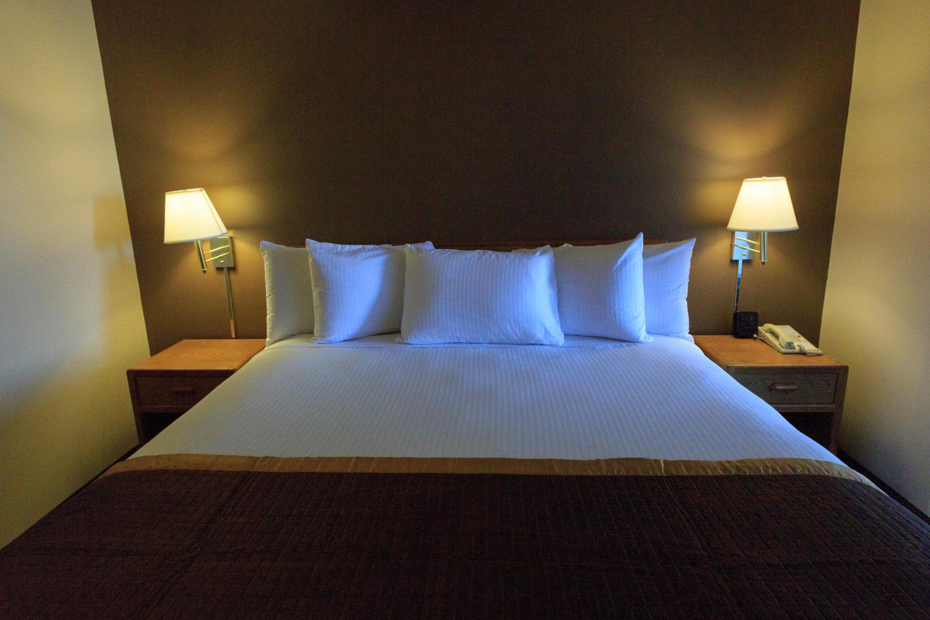 King Suite - Photo 10