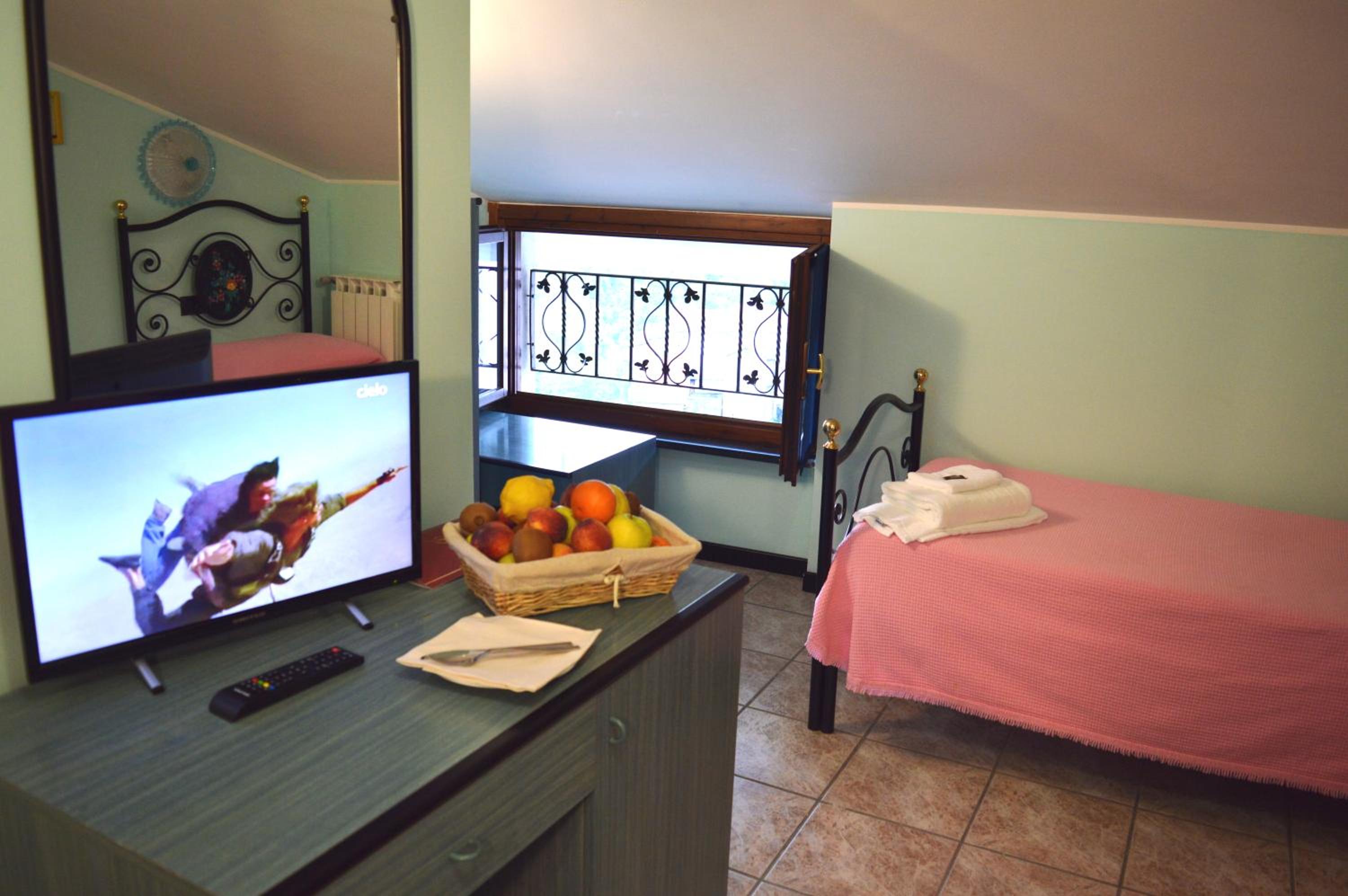 Triple Room - Photo 3