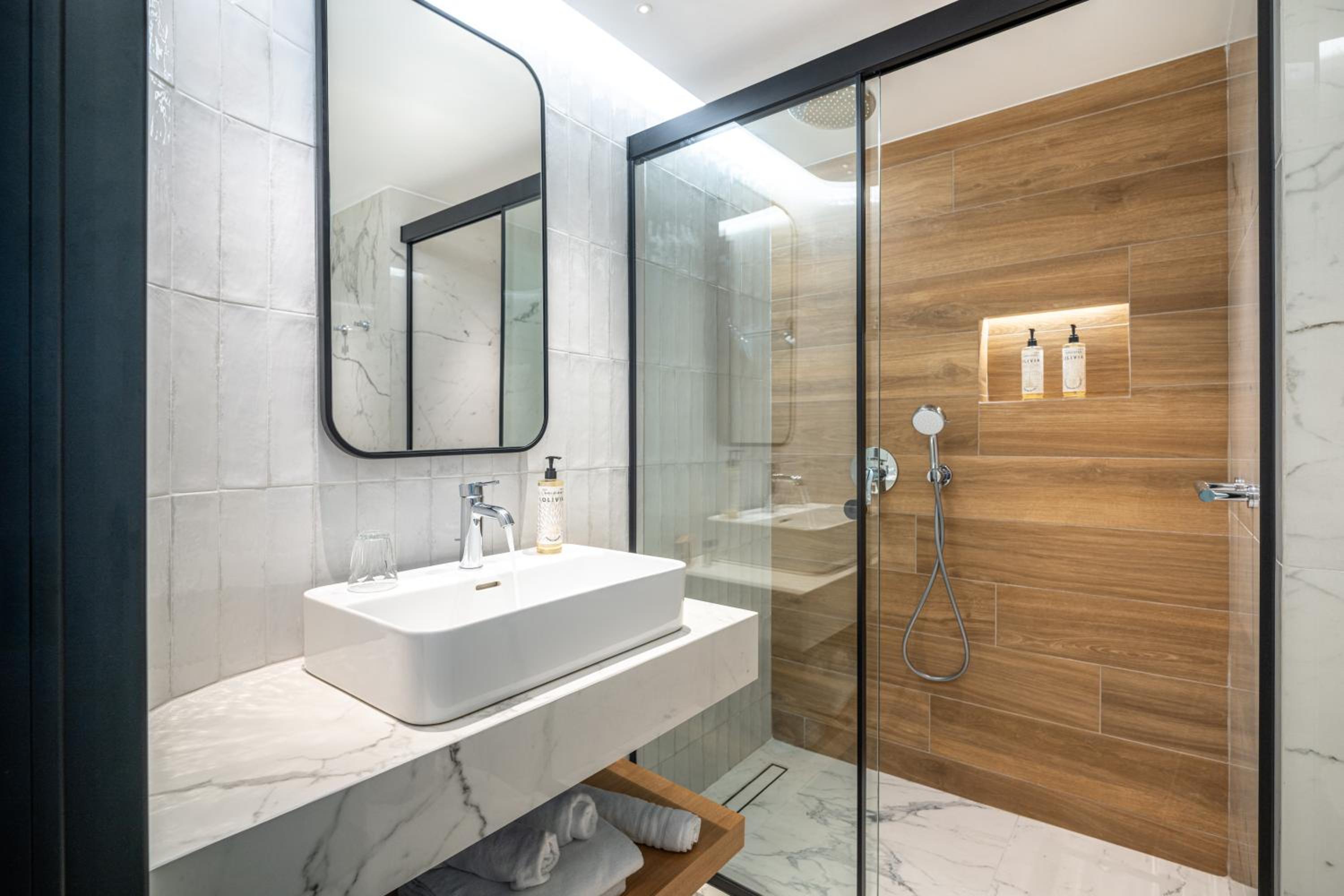 Triple Room - Photo 5