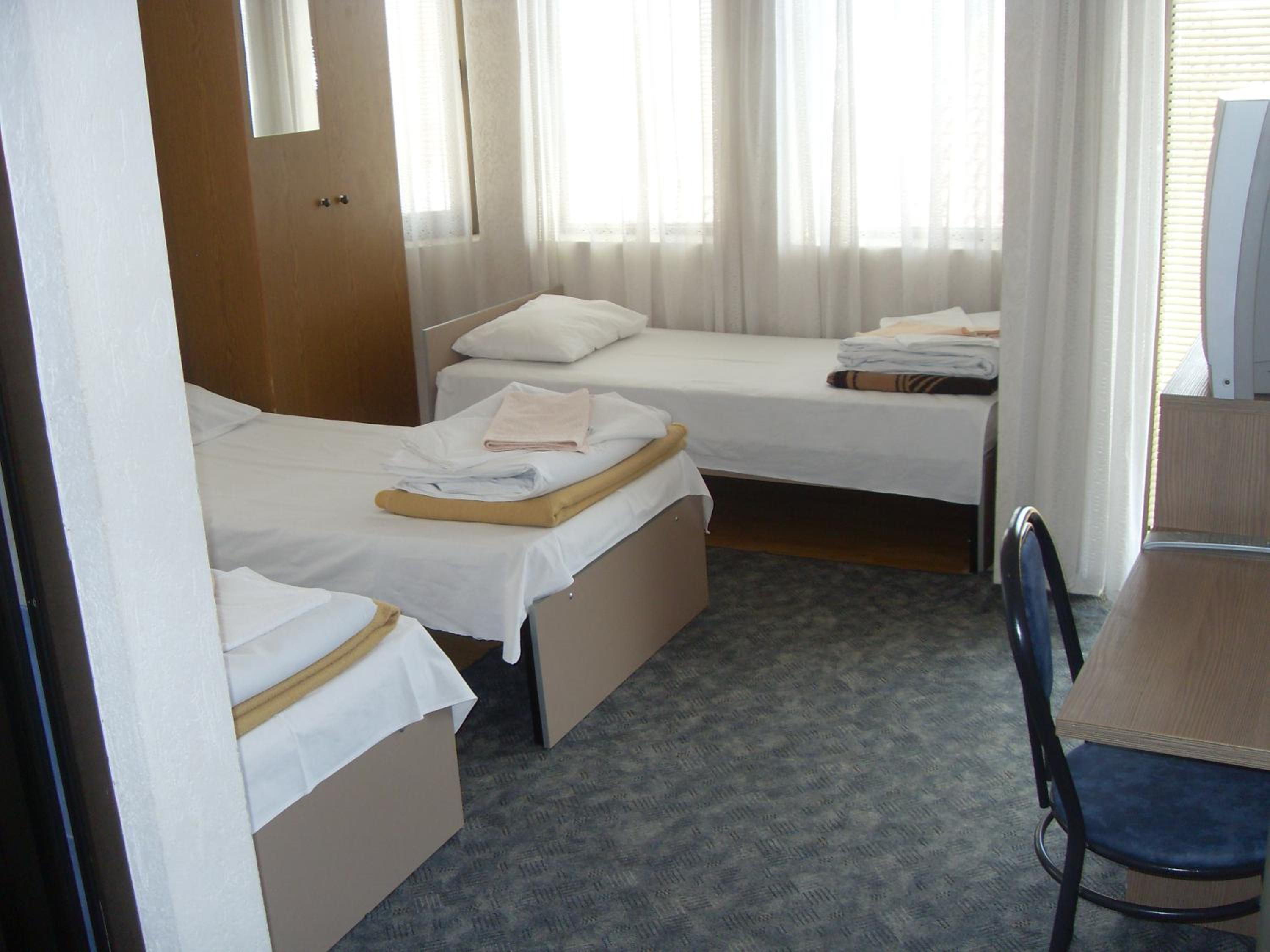 Triple Room - Photo 3