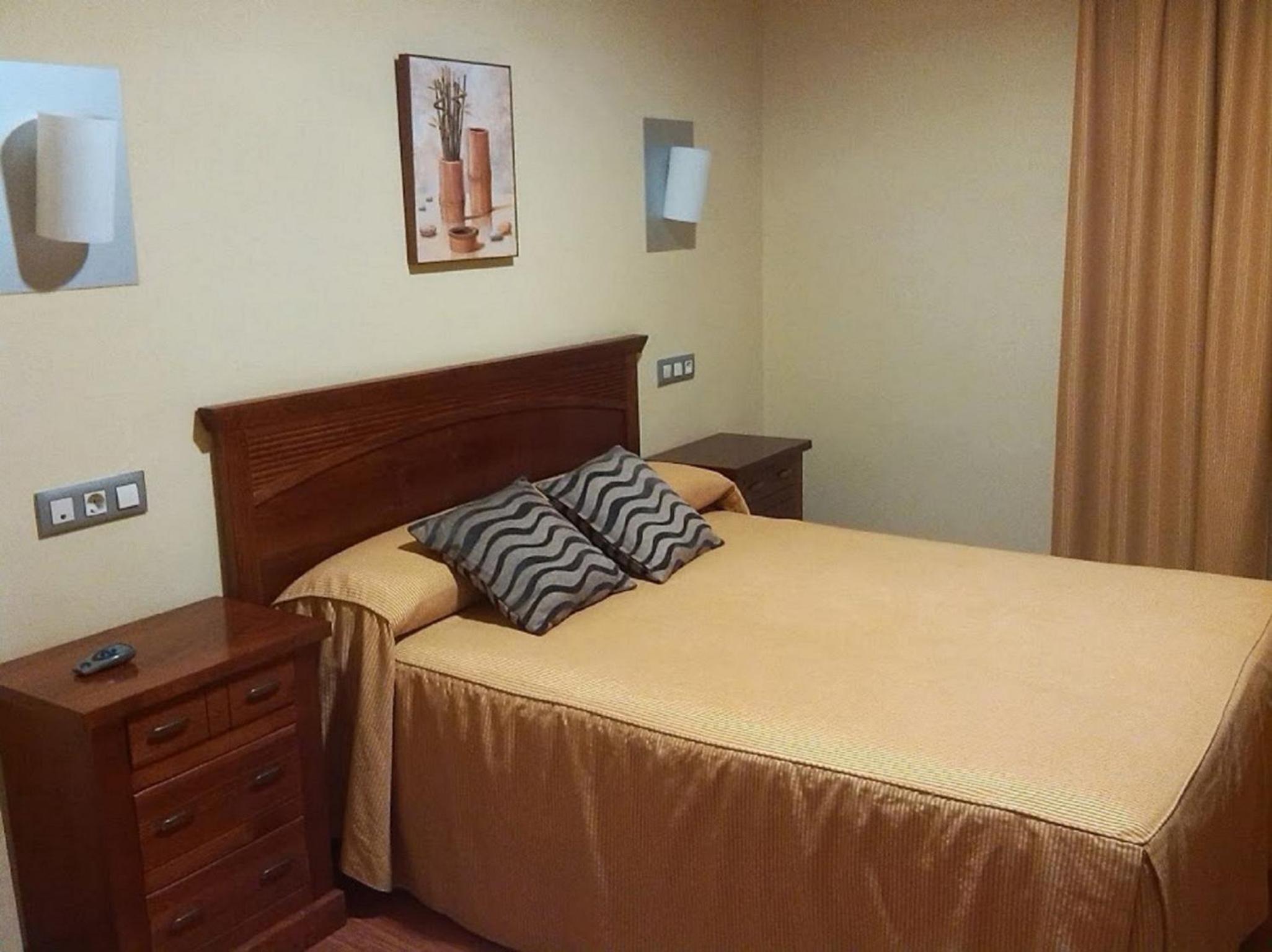 Double or Twin Room photo 3