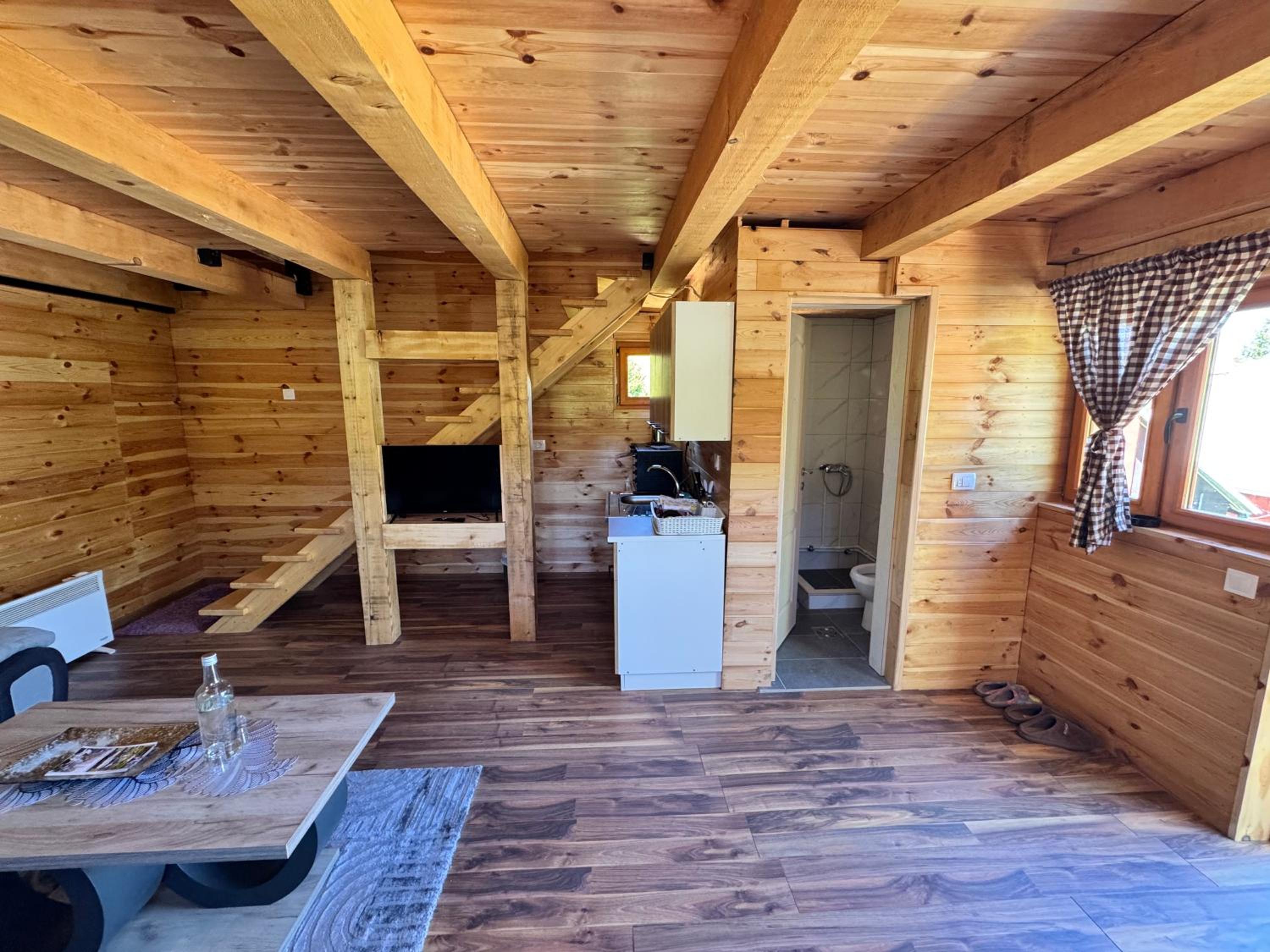 Deluxe Bungalow