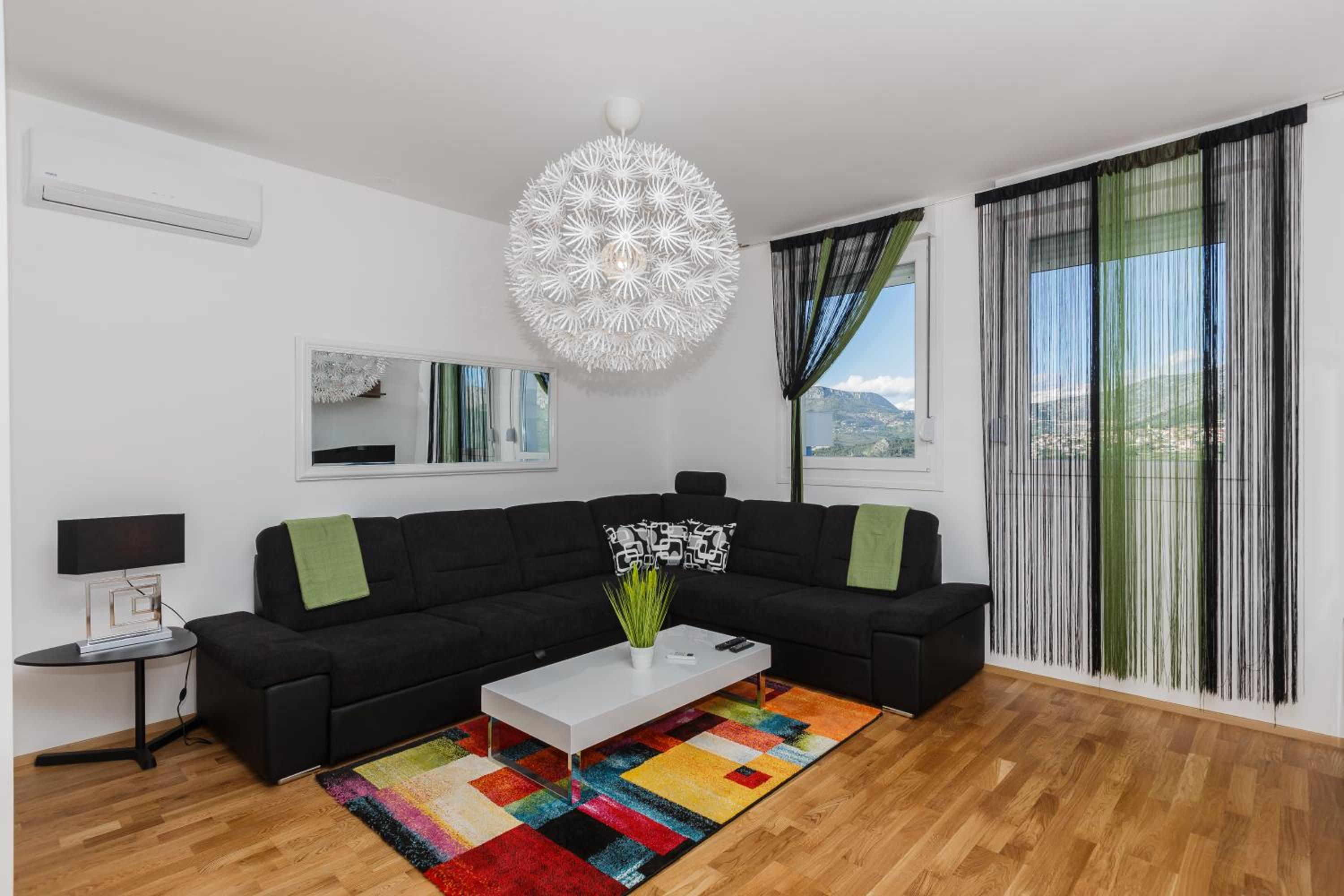 Apartment with Sea View