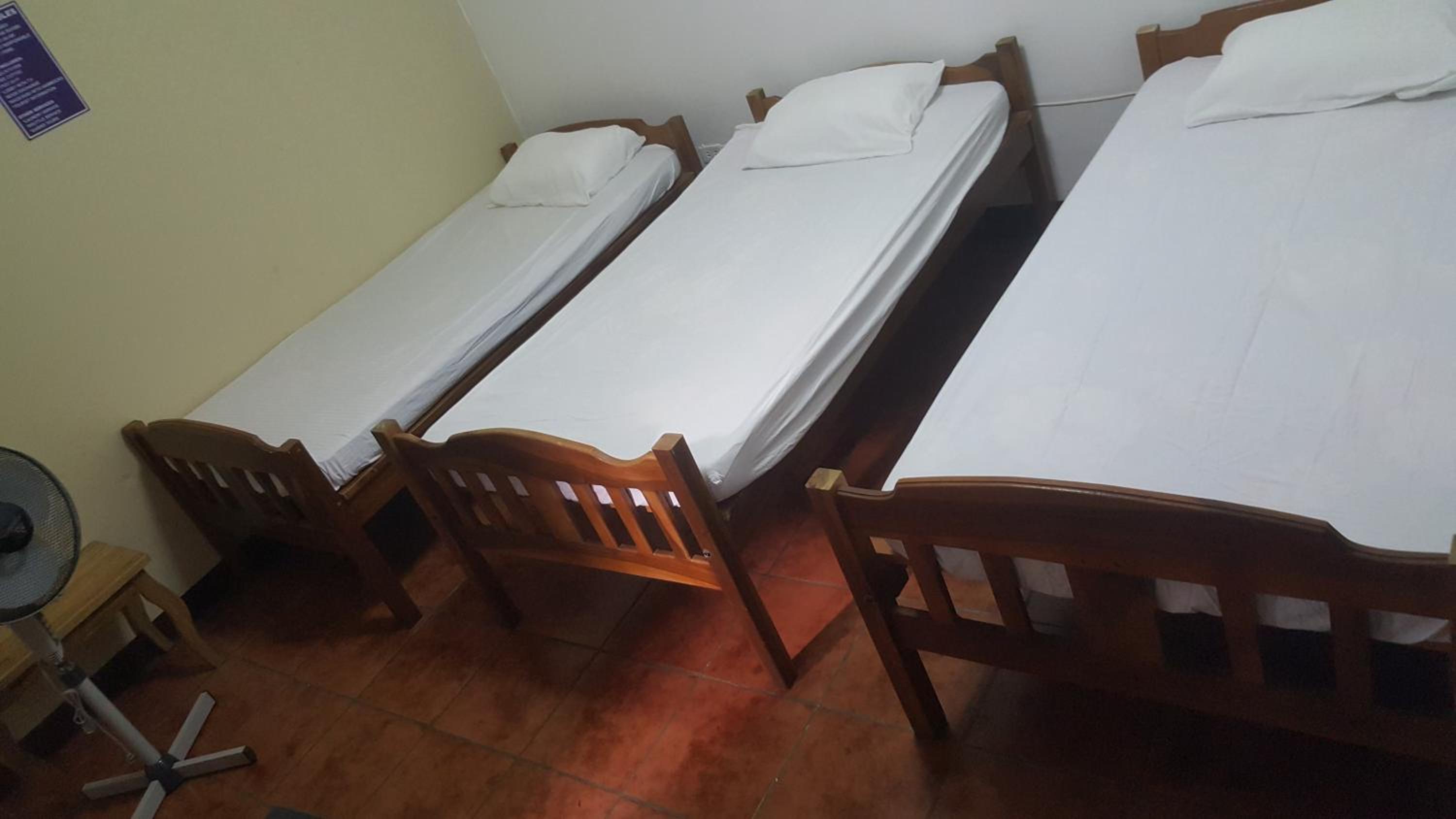 Triple Room with Private Bathroom photo 1