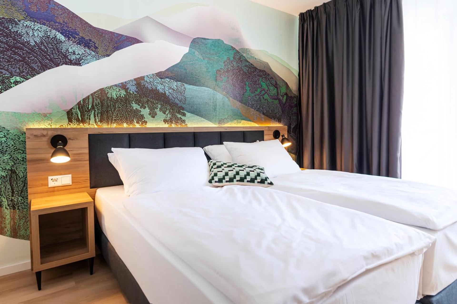 Superior Twin Room - Photo 4